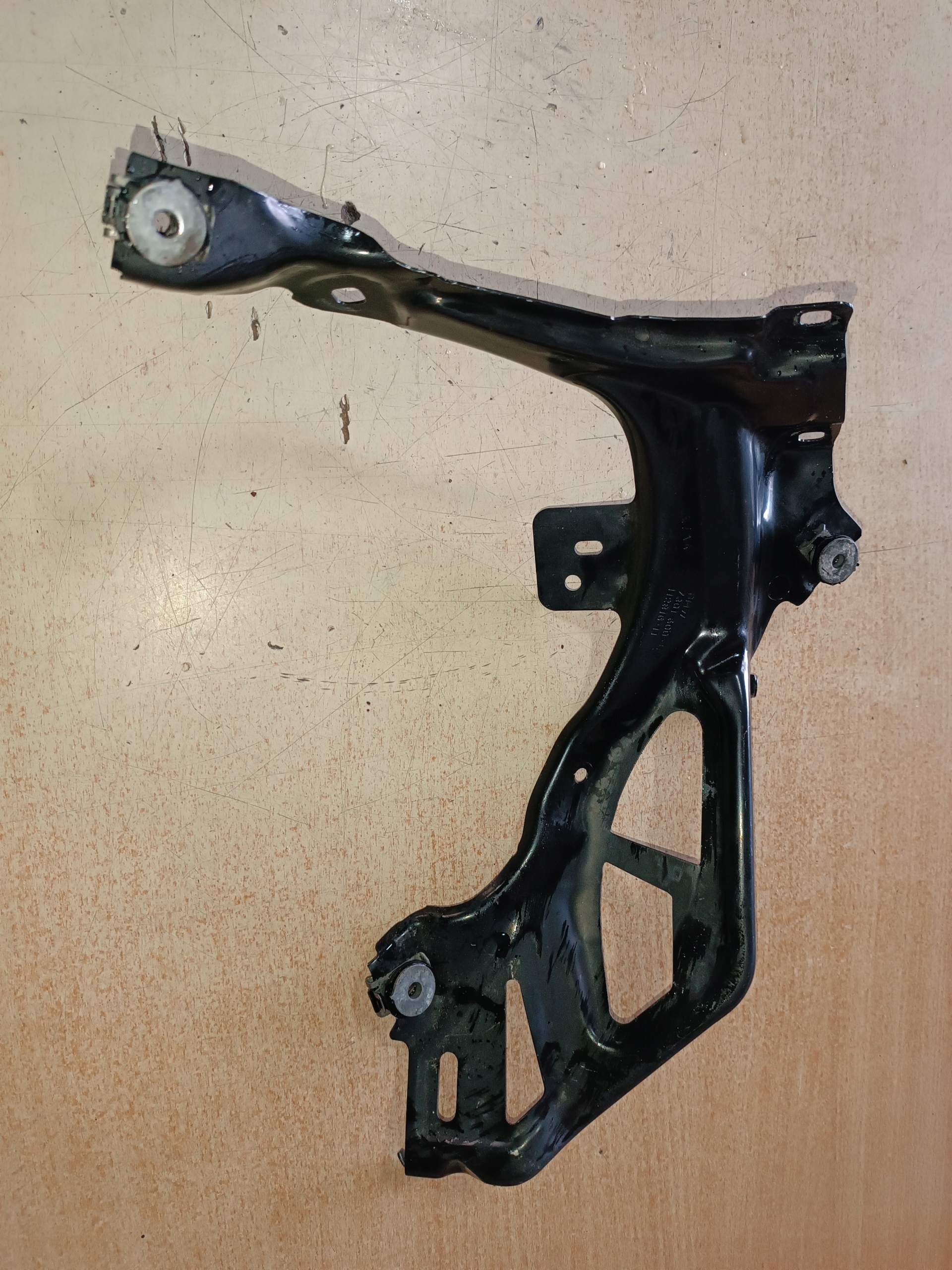 MINI F54 F55 F56 F57 OKULAR LAMPY PRAWY 7301600