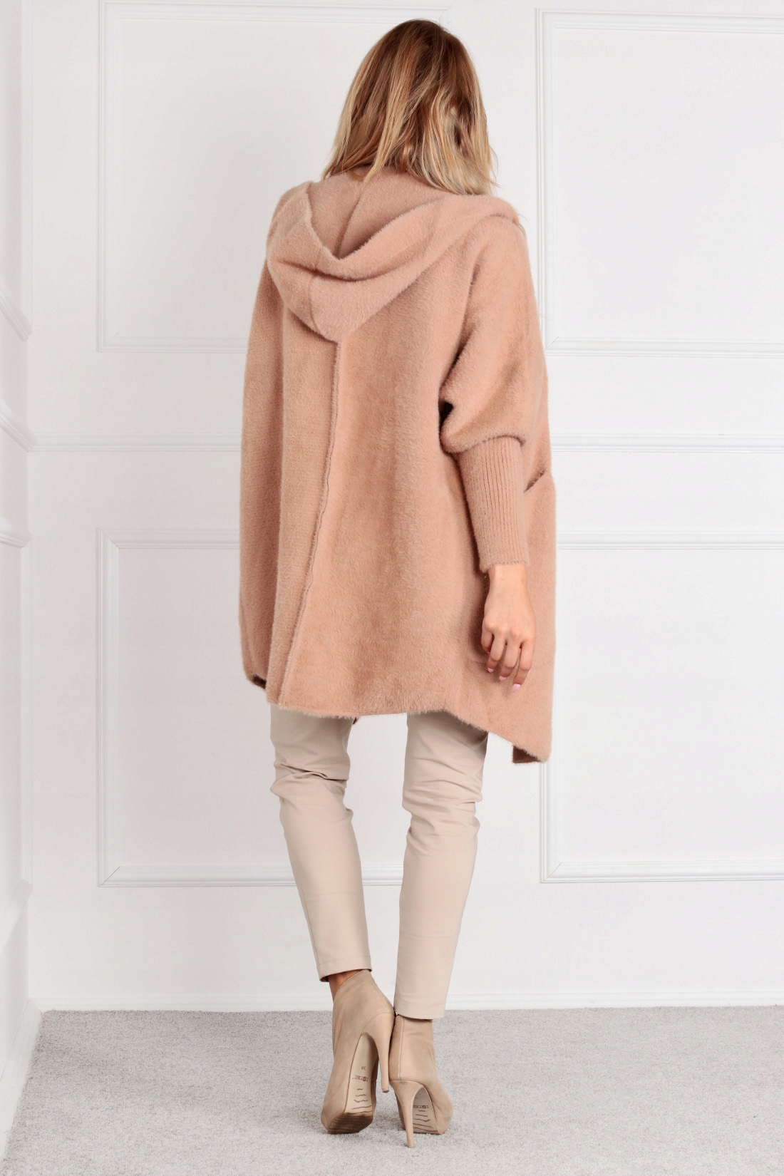 ALPAKA DAMSKA PŁASZCZ KURTKA SWETER CIEPŁA DŁUGA KAPTUR SUWAK CAMELOWY 1946 Rodzaj oversize