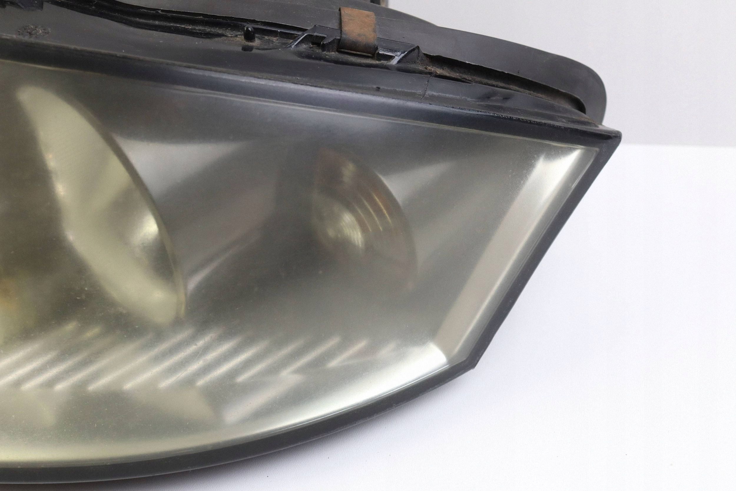 AUDI A2 light front left front 8Z0941003 EUROPA