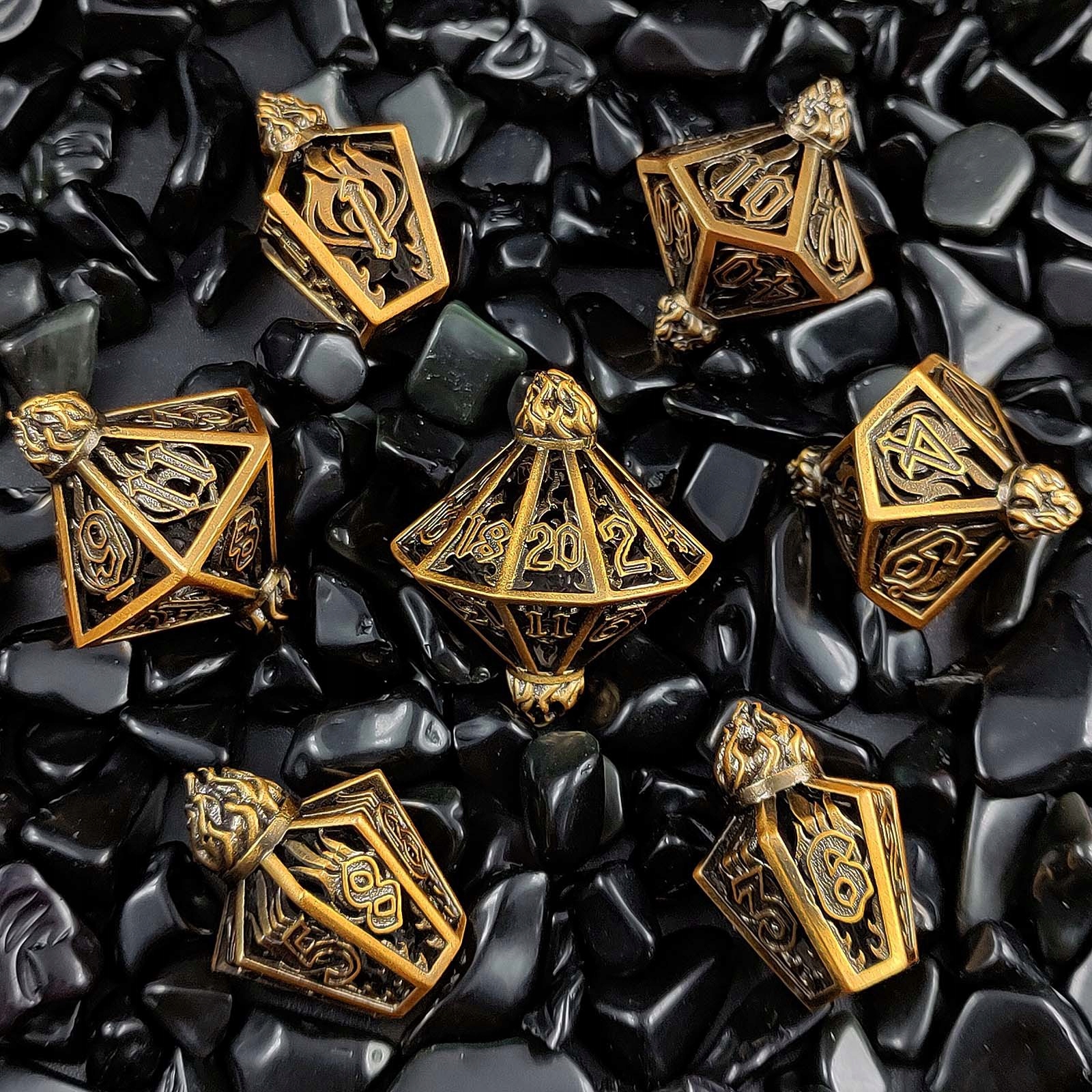 MOŁOTOW ZESTAW 7 METALOWYCH KOŚCI RPG Producent RGFK