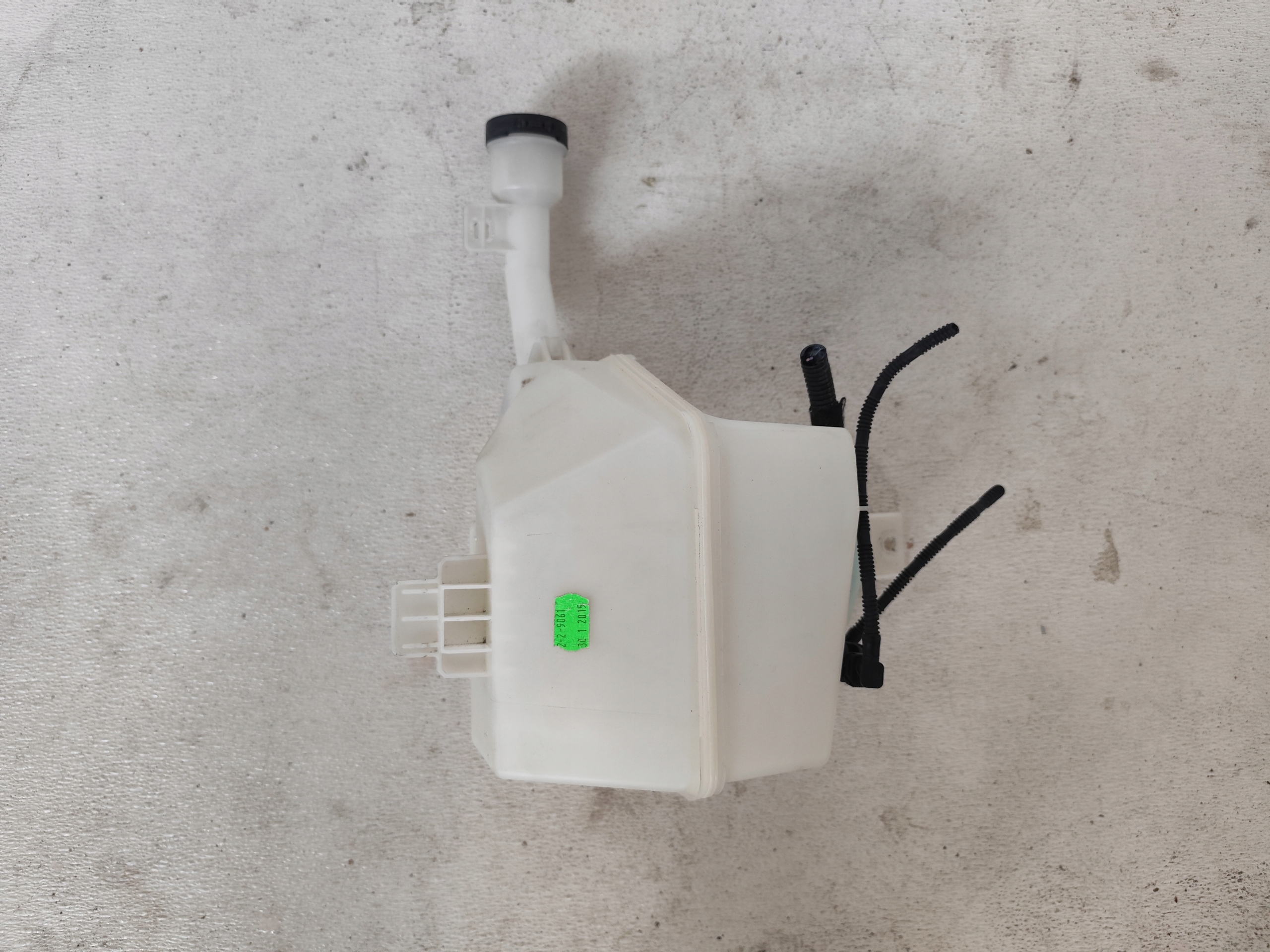 OPEL CORSA E 2015 1.0T washer fluid tank