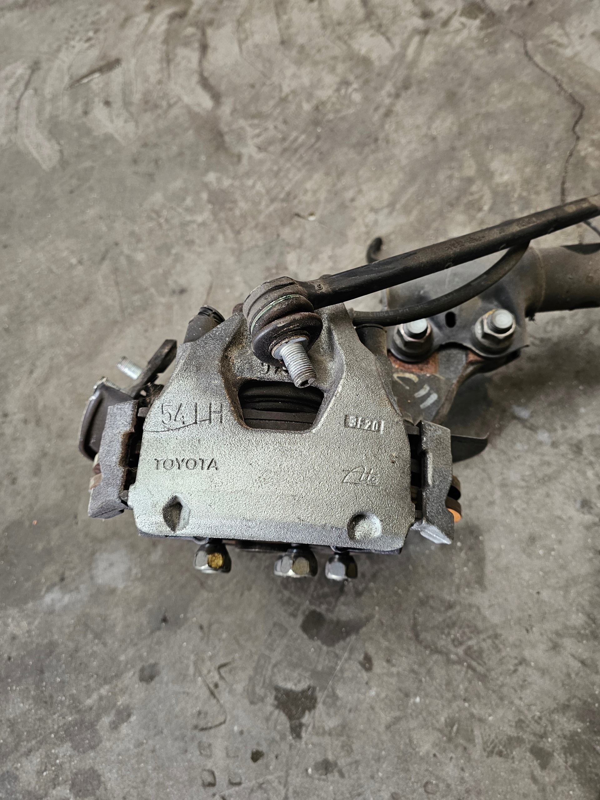 MCPERSON front left TOYOTA YARIS IV 20
