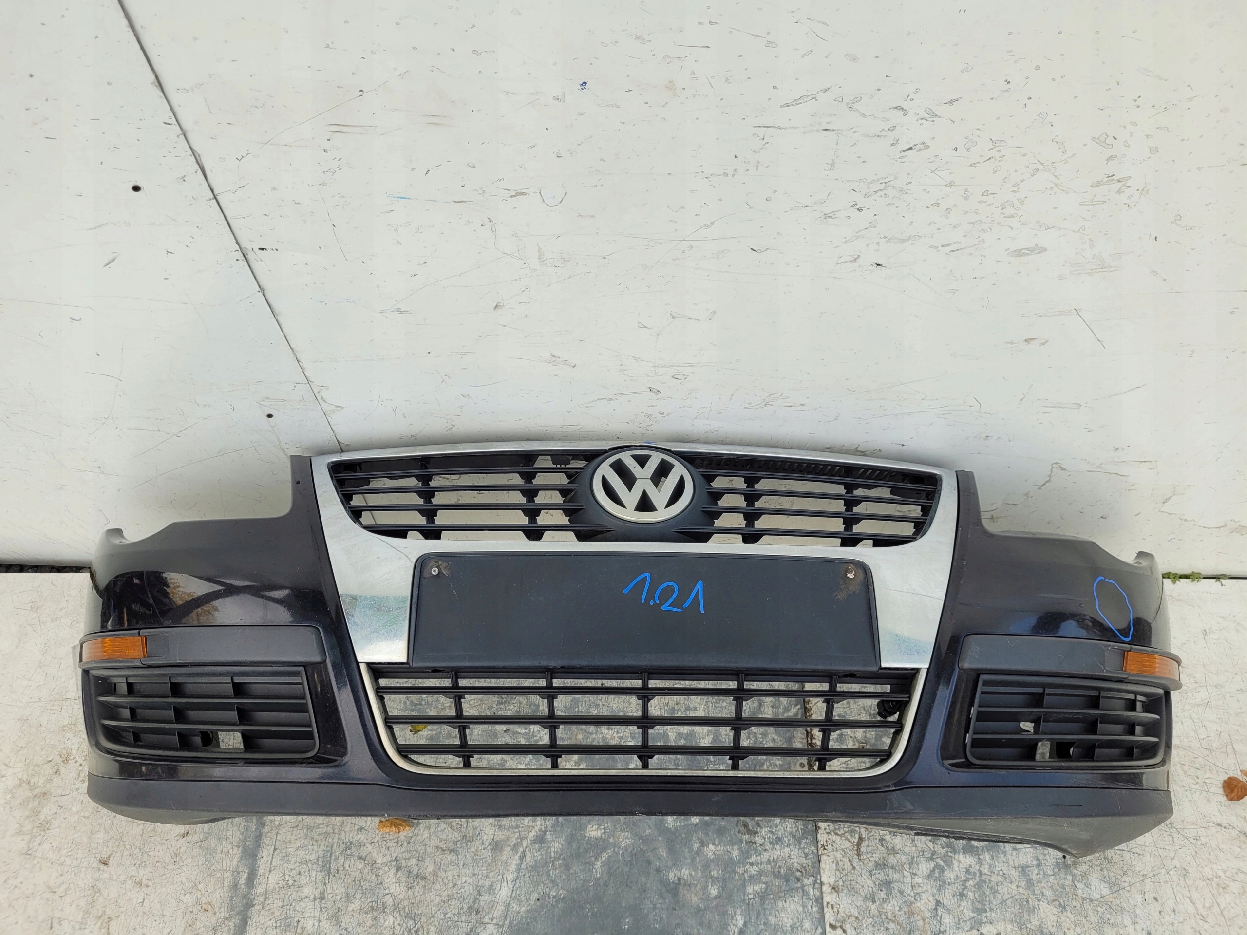 VW PASSAT B6 ZDERZAK PRZÓD PRZEDNI