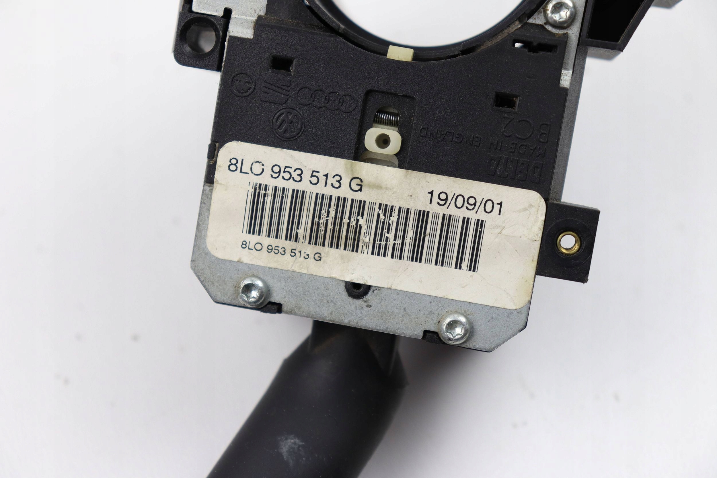 VW PASSAT B5 GOLF IV BORA Bouton Indicateurs de direction MANETKA 8L0953513G