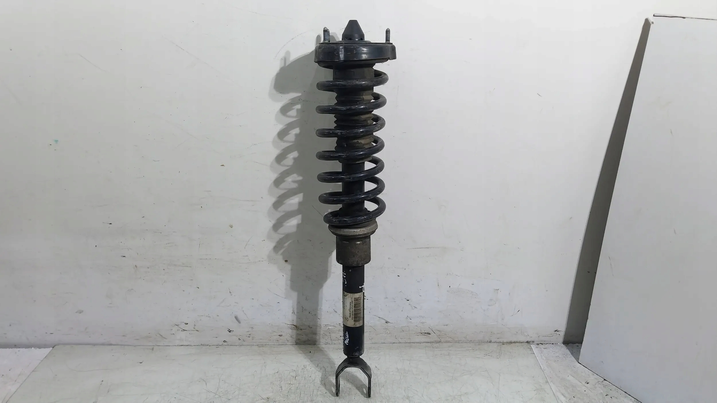 shock absorber front right MC Person A2193200813 Mercedes CLS W219