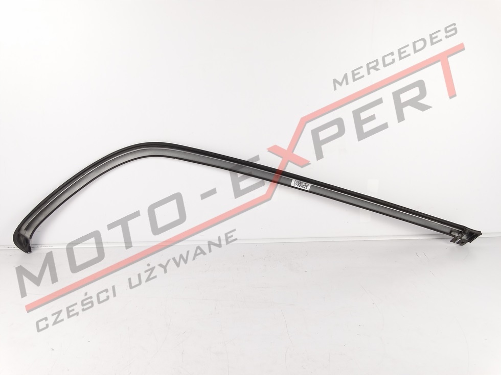 Mercedes E klasa W210 KOMBI LISTWA BOCZNA PRZYSZYBOWA LEWA TYLNA Numer katalogowy części W210 KOMBI LISTWA BOCZNA PRZYSZYBOWA LEWA TYLNA