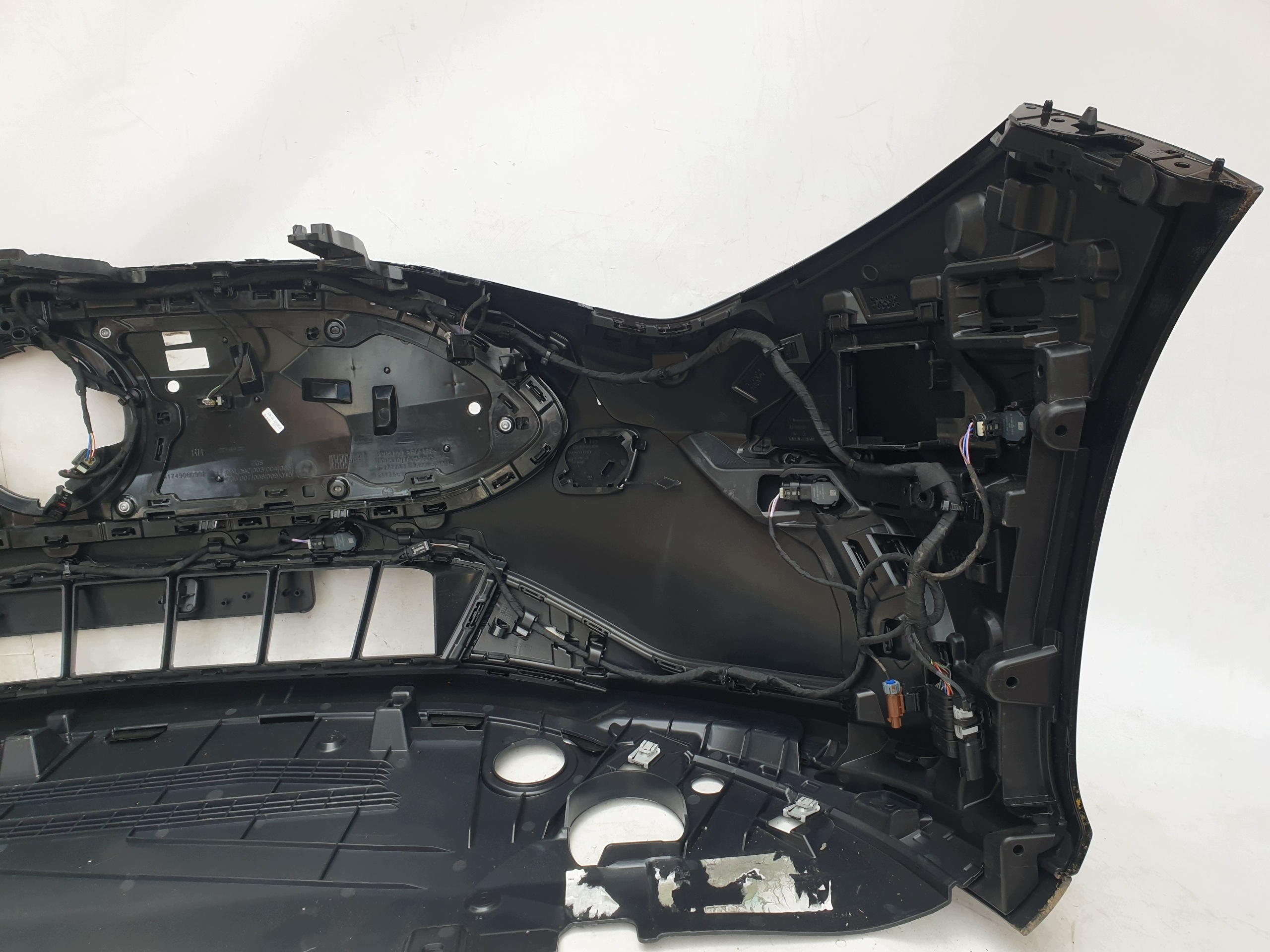 MERCEDES CLA W174 EQ ELECTRIC 24- bumper front front PDC A1748853900