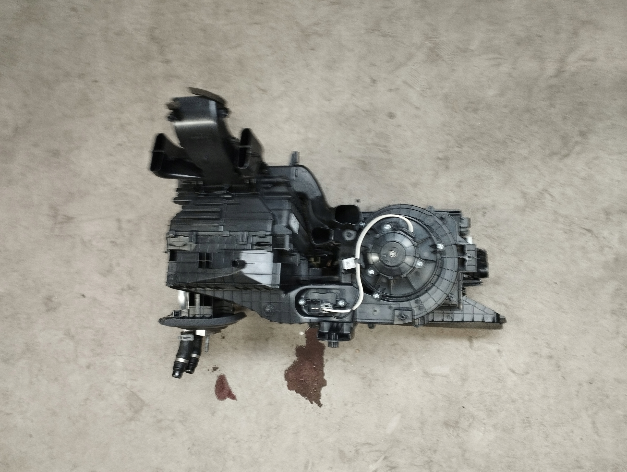 opel INSIGNIA B радиатор отопителя 39126939