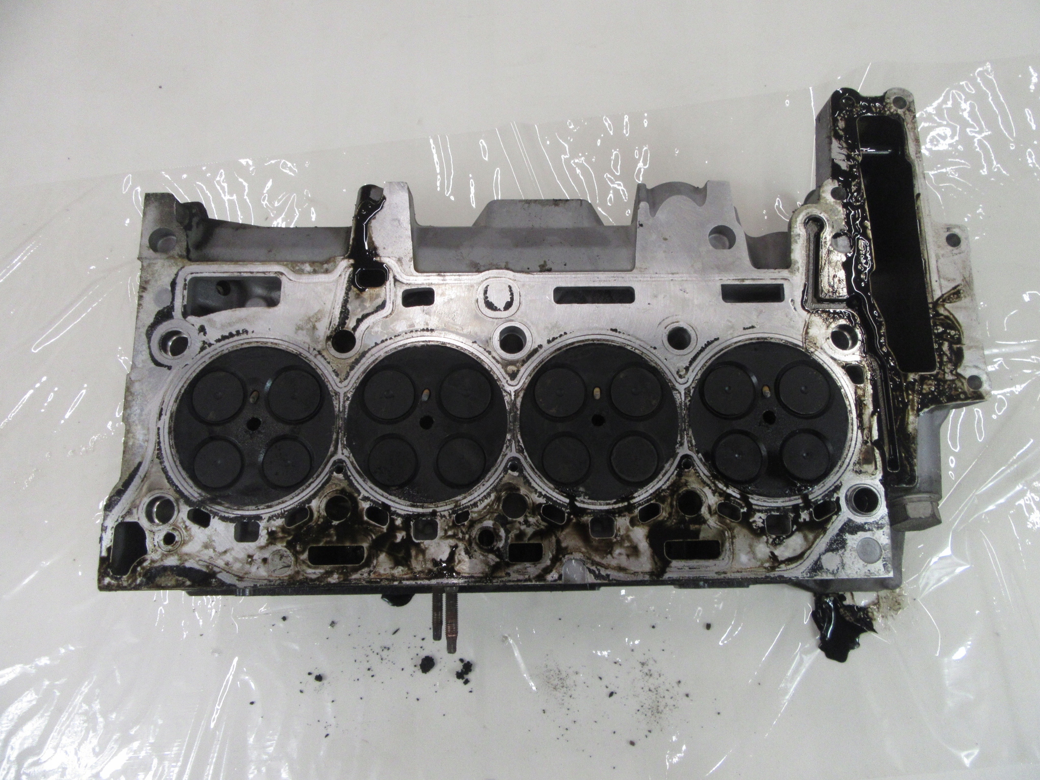 glava BMW e60 e61 e81 e82 e83 e84 87e90 e91 e92 e93 N47d20A 7798678 177km