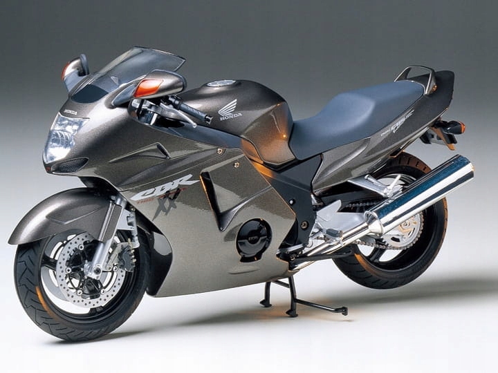 Honda CBR1100XX Blackbird 1:12 Tamiya 14070