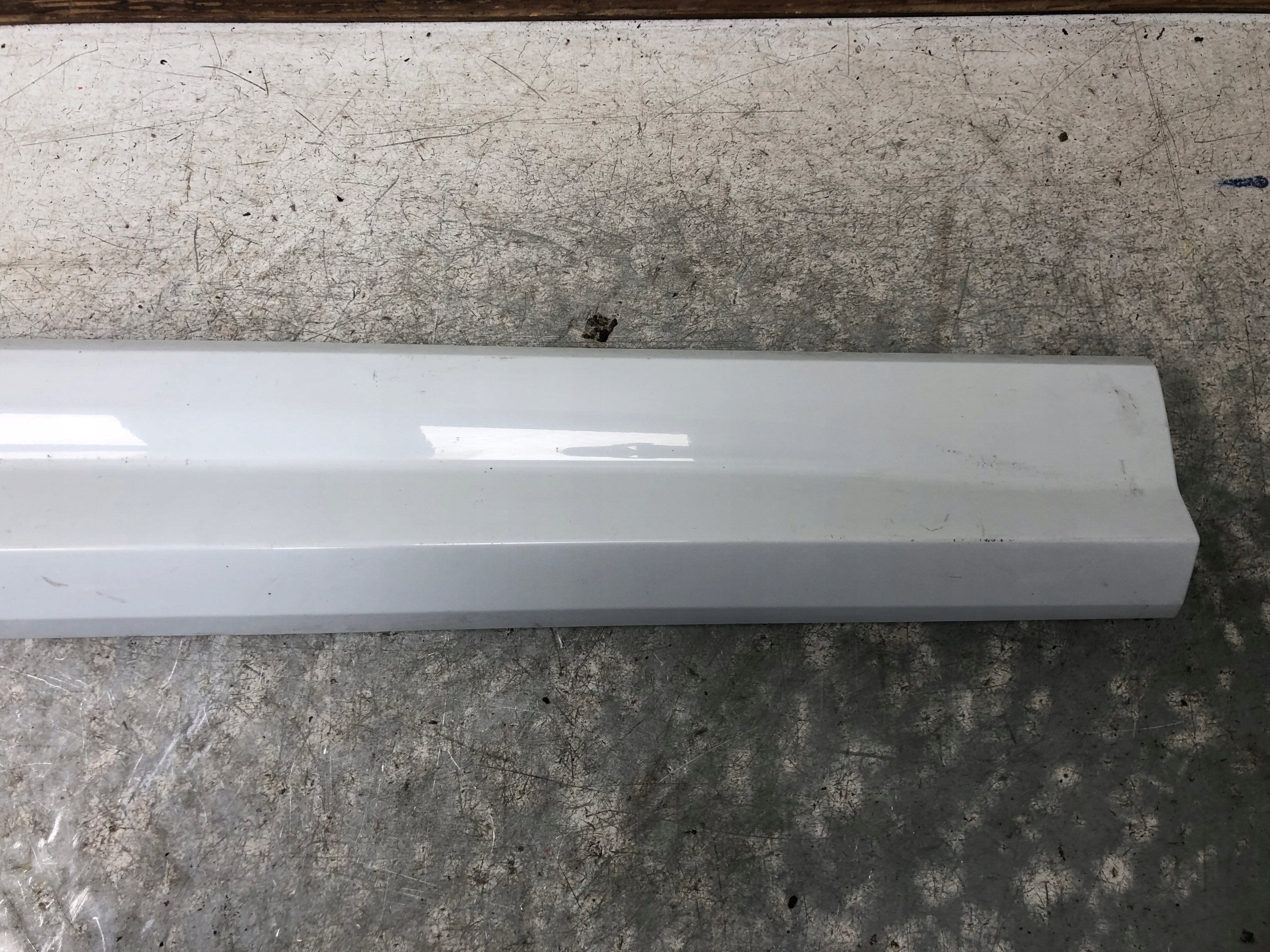 moulding door right front AUDI Q2 S-LINE 81A853960A