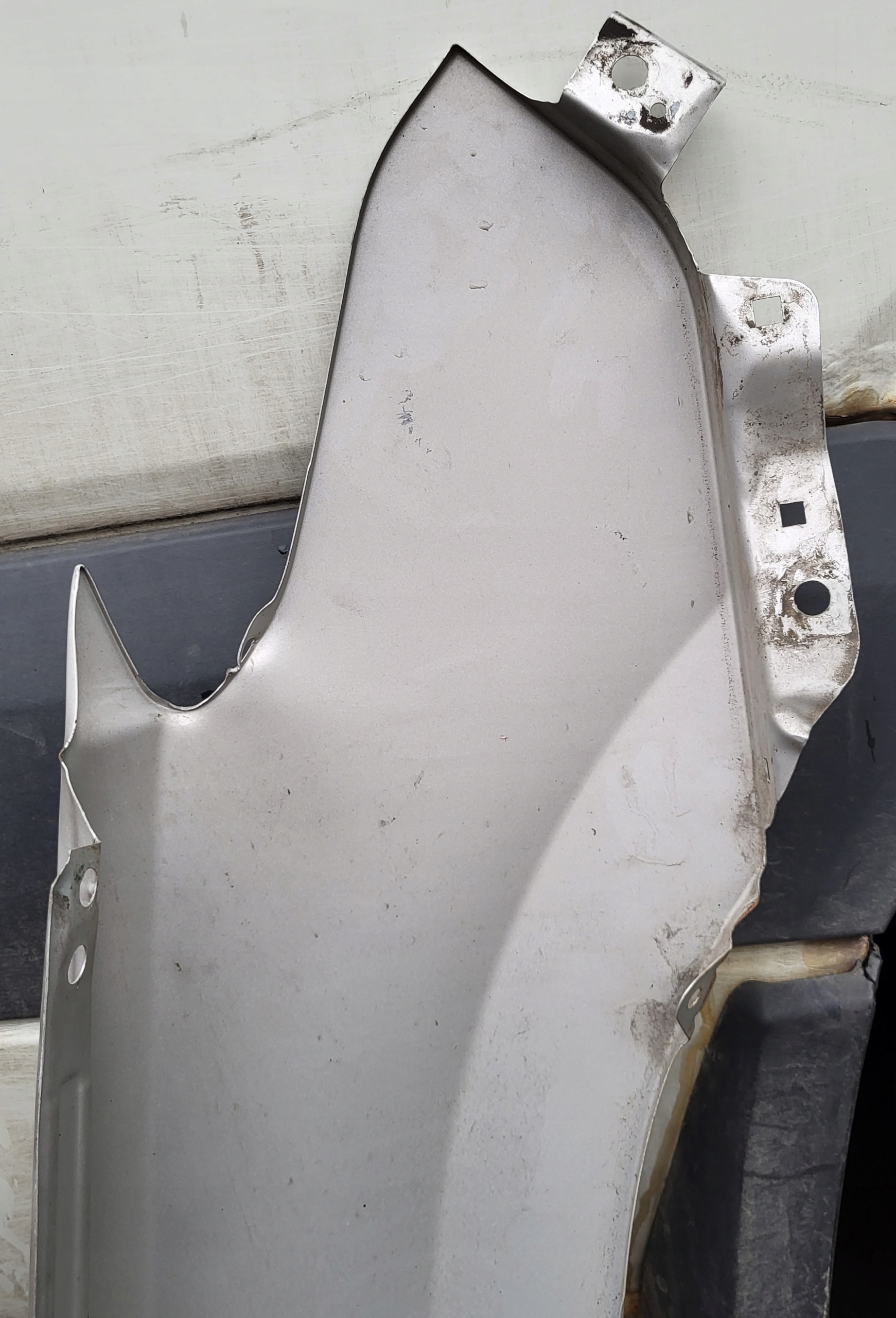 fender left front HYUNDAI i30 original