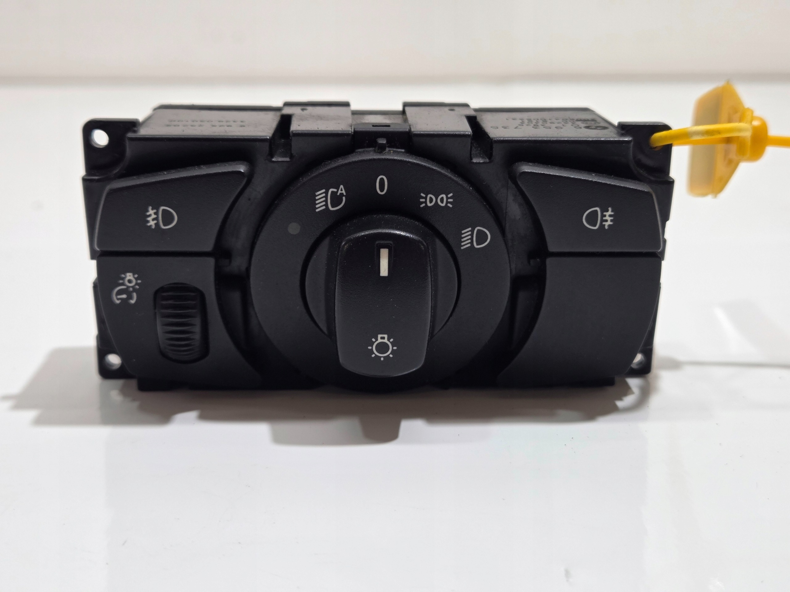 vypínač světel BMW E60 OE 6953735