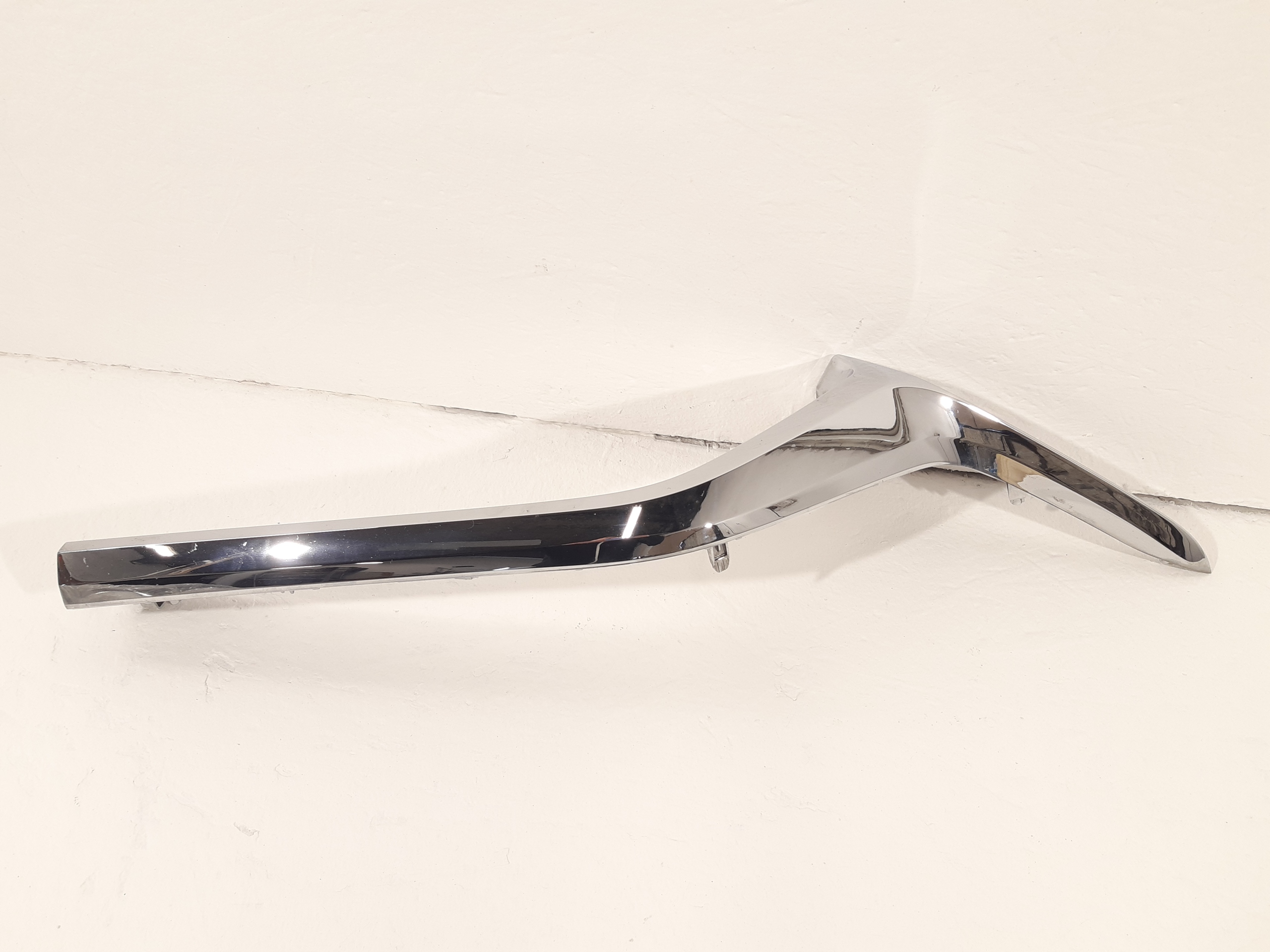 хром молдинг в решетка радиатора mazda CX5 II