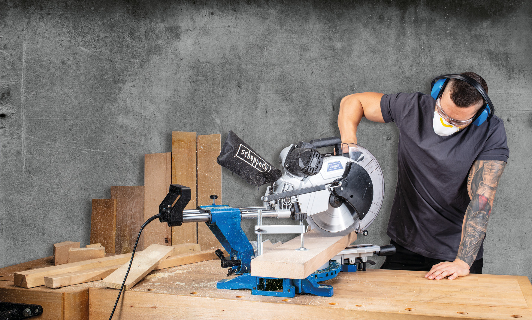 SCHEPPACH PIŁA UKOŚNICA ukosowa z przesuwem HM140L Marka Scheppach