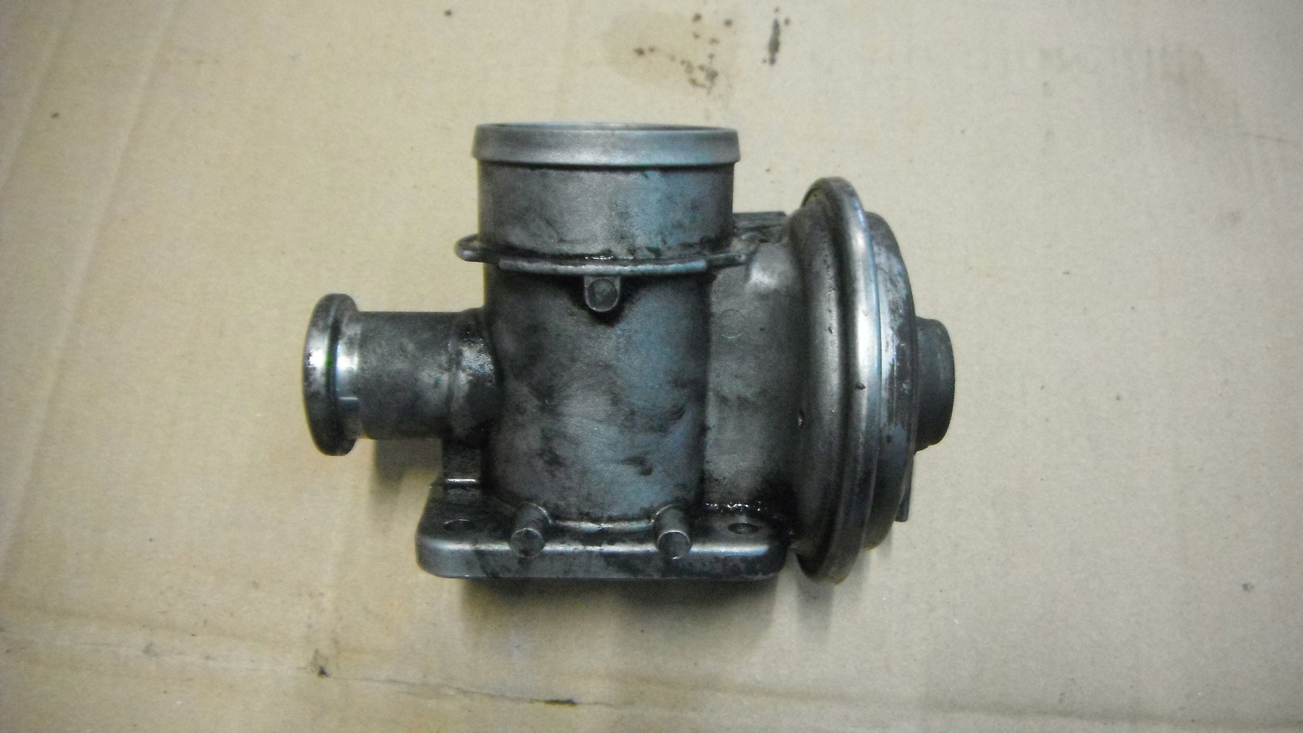 BMW E46 2.0 TD 00-04 ZAWÓR EGR