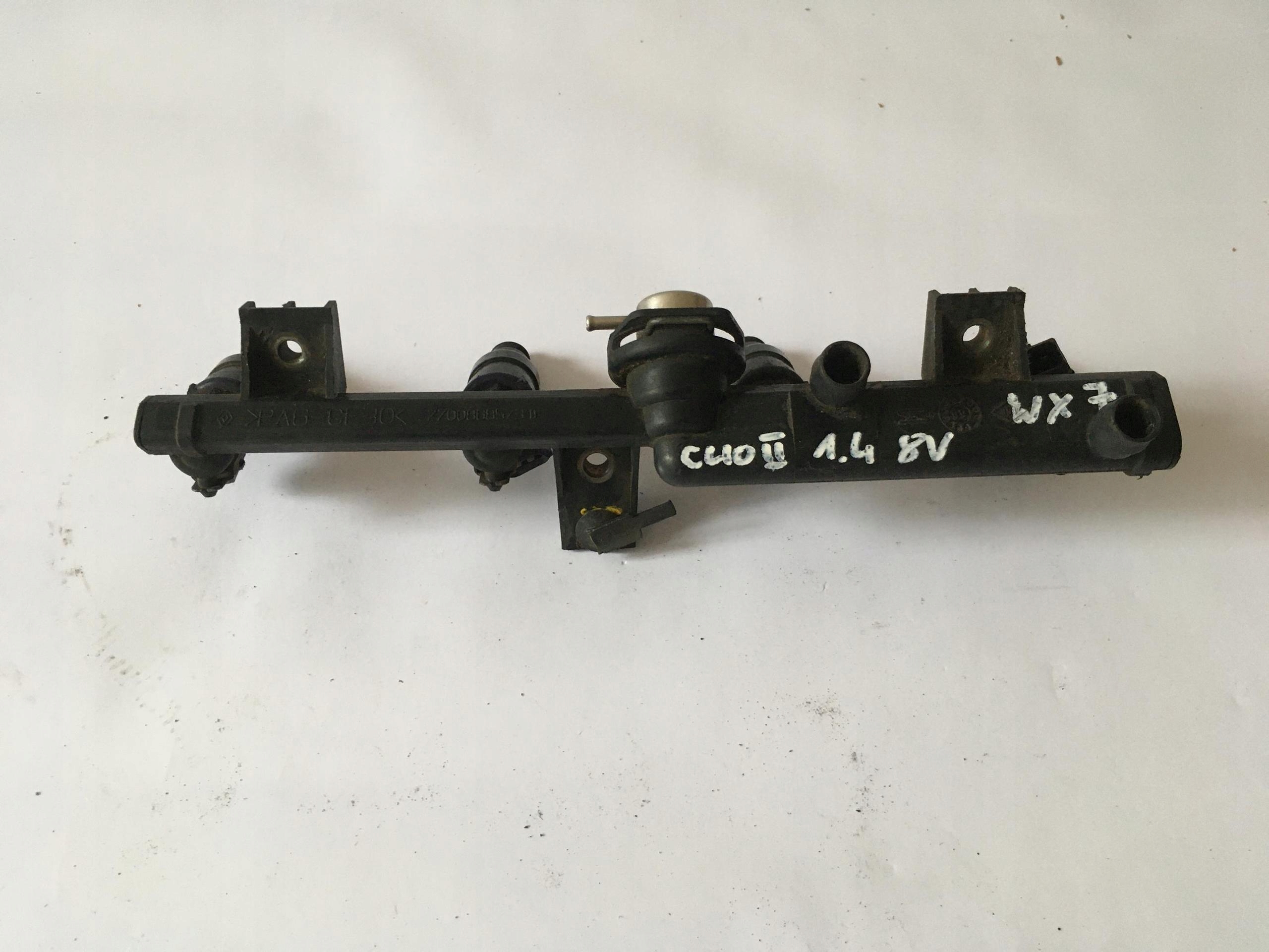 Rampe injection RENAULT KANGOO et 1.4 7700868573