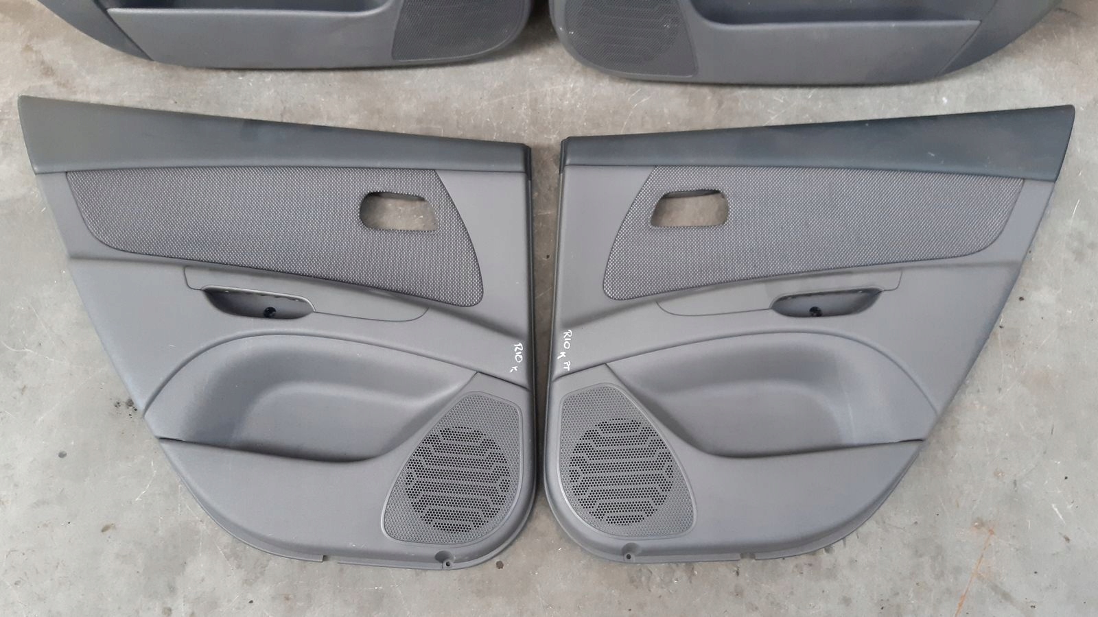 side side komplet Kia Rio II 1,4 HB