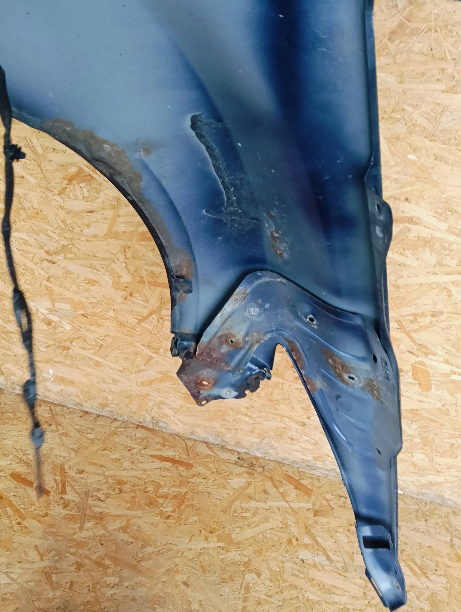 fender left front MAZDA 6 GH 09r Lak 35J