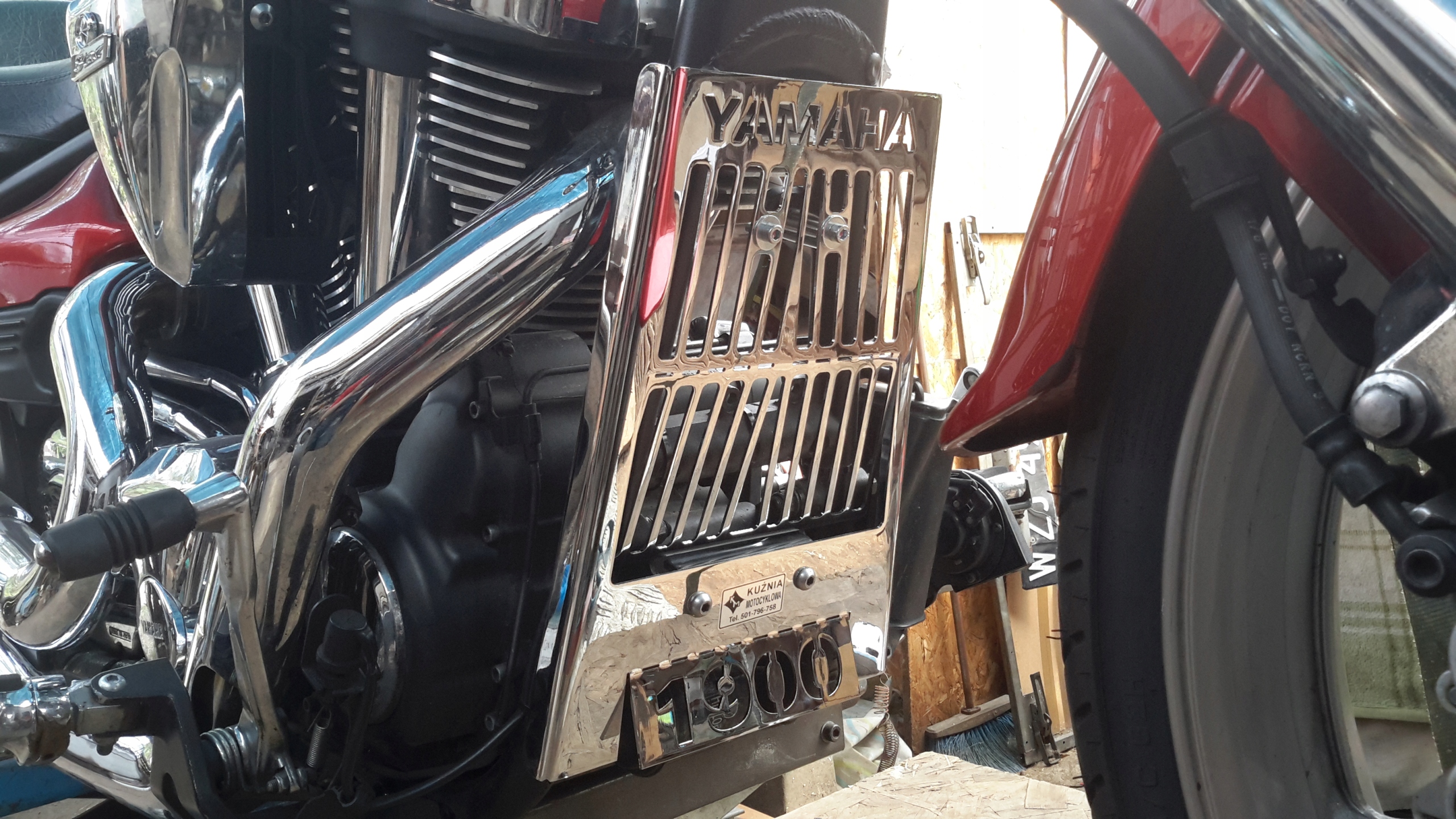 YAMAHA XV1900 RAJDER - OSŁONA RAMY CHŁODNICY