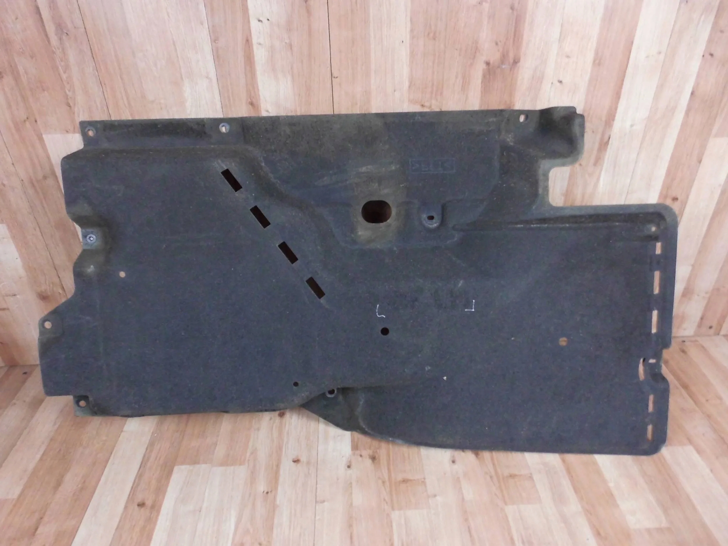 Mazda CX5 II KF 2017+ 2WD cover left chassis below samochod KB7W 56122