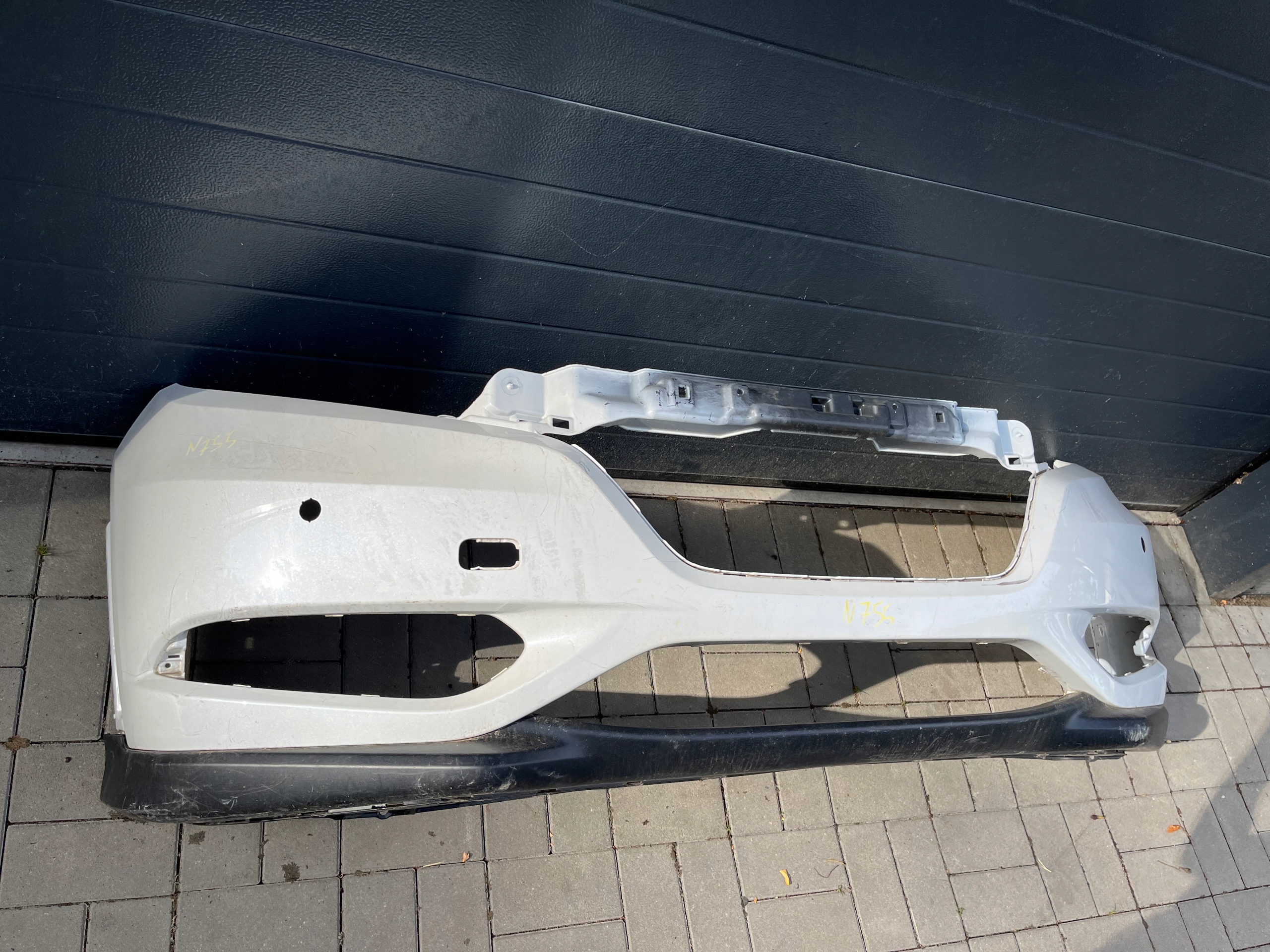 Honda HR-V HRV 15- bumper front front