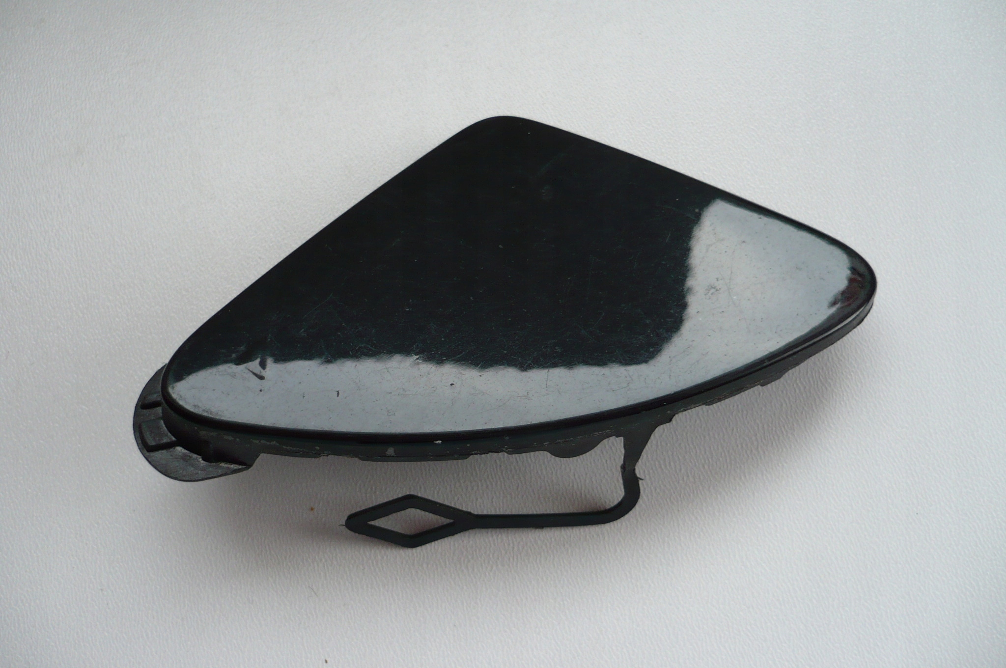 BMW 3 F30 F31 12- towing hook cap bumper front original