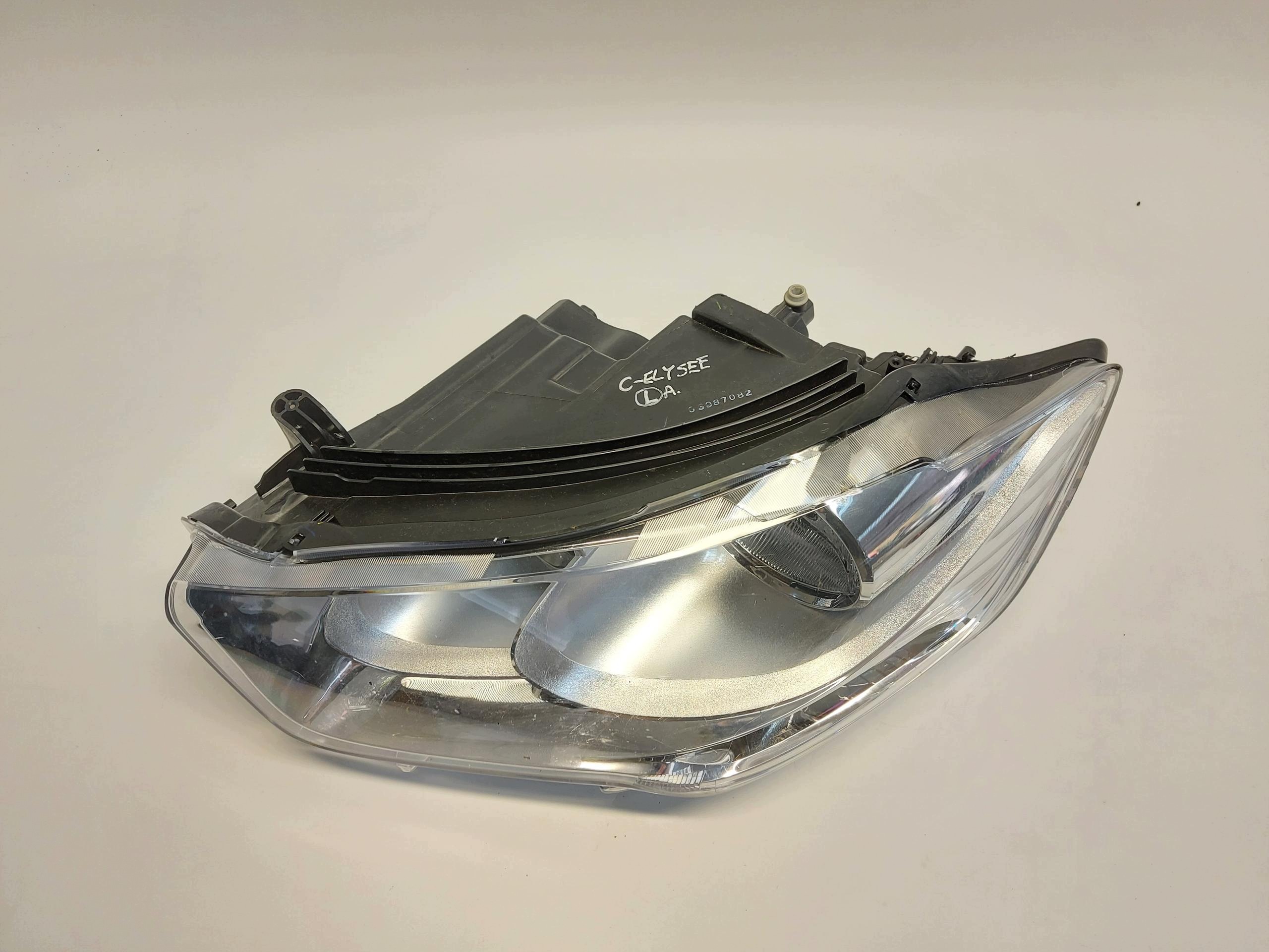 Citroen C-ELYSEE light front left 08-552-1142L-M