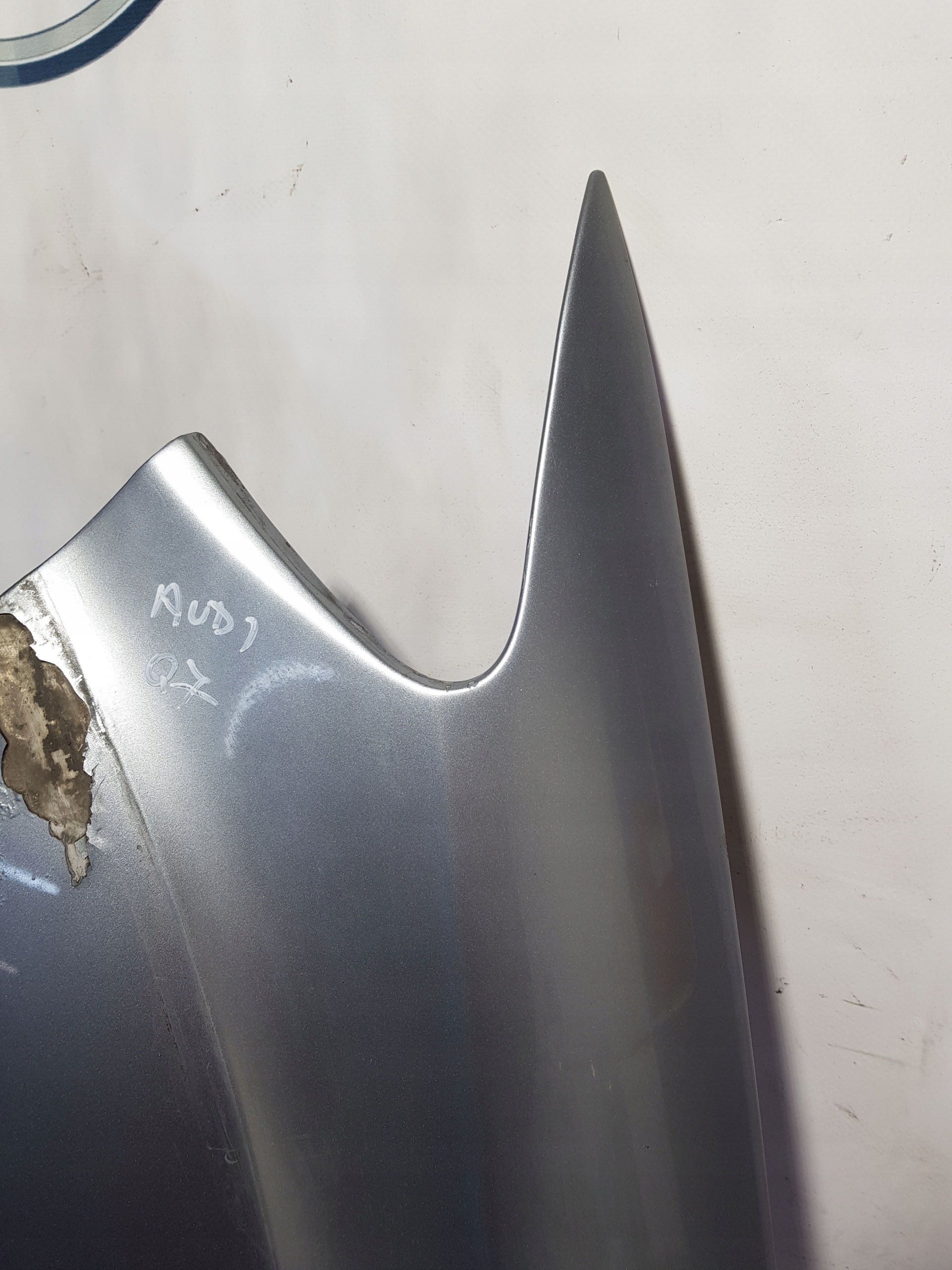 AUDI Q7 4L fender left front SLINE