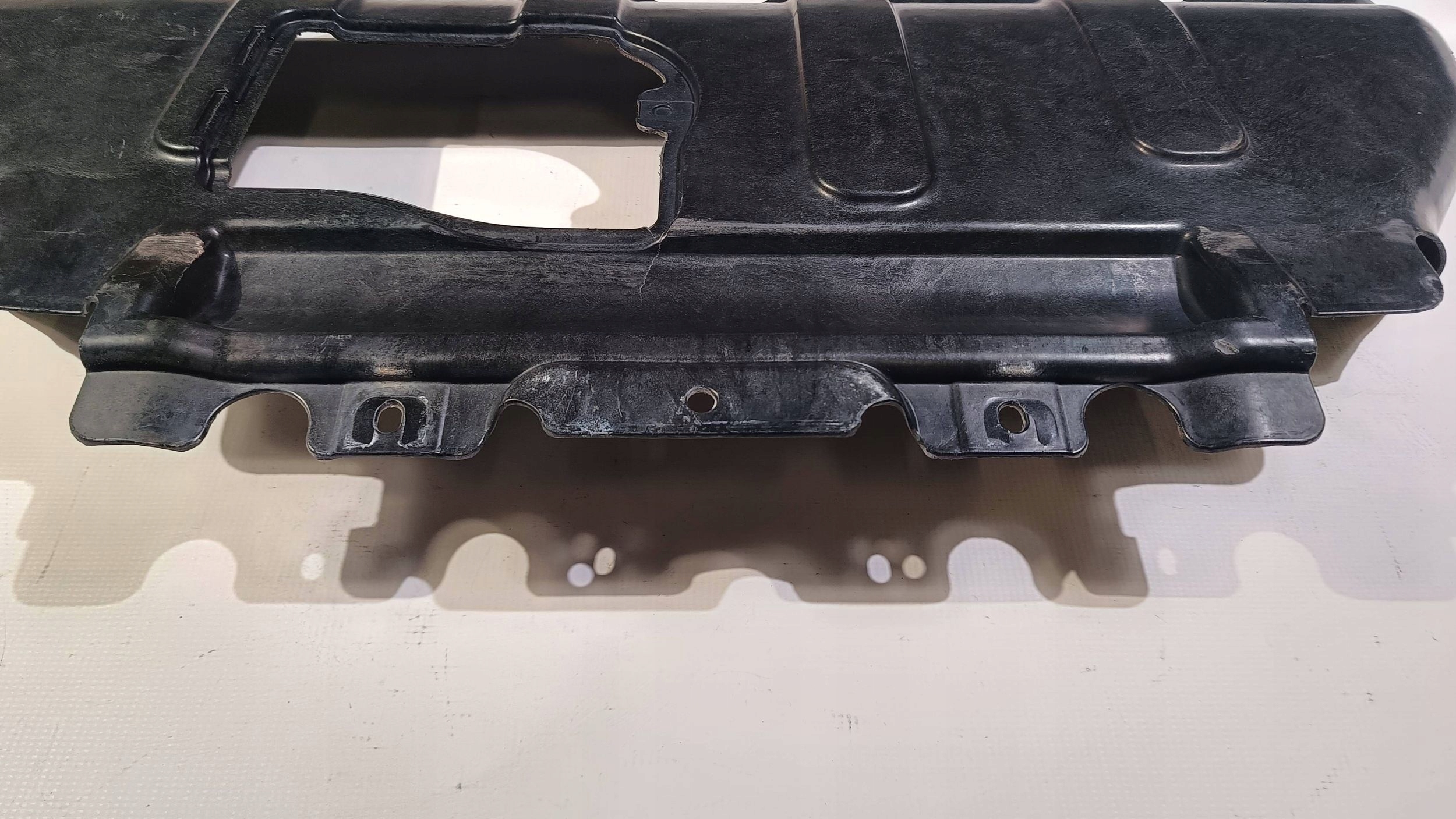 cover lower of the engine chassis Dodge Durango 2014