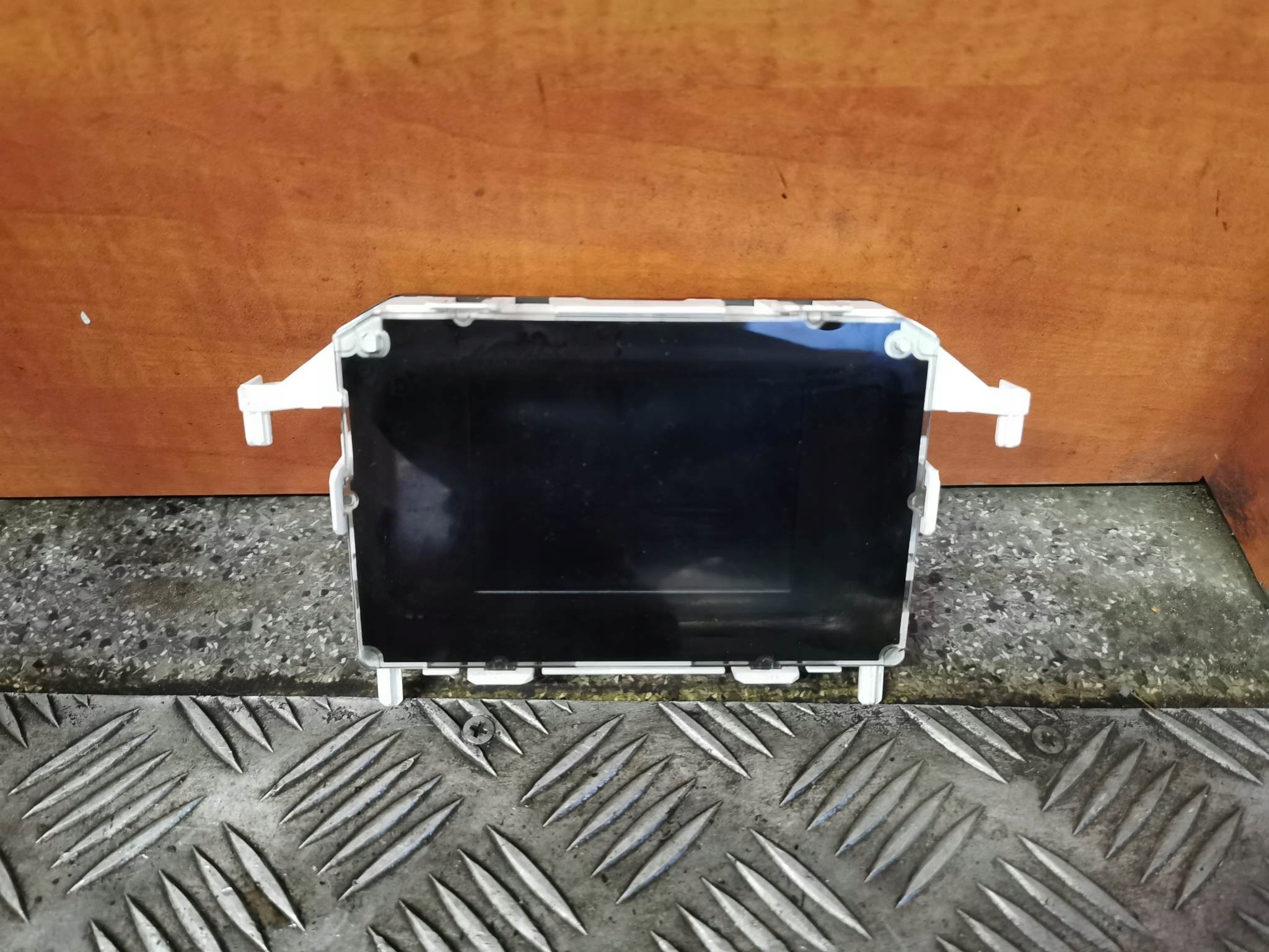 EM5T18B955BB - ЭКРАН ДИСПЛЕЯ FORD KUGA MK2 OE EM5T-18B955-BB