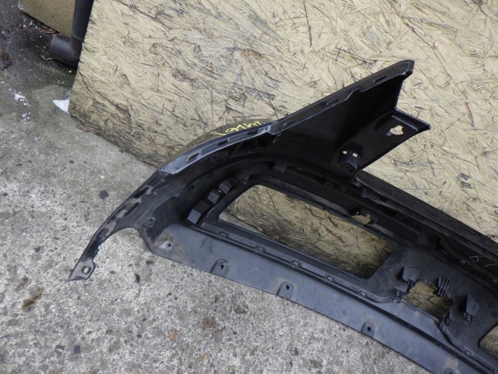 MG 4 EV MG IV 2022- bumper rear