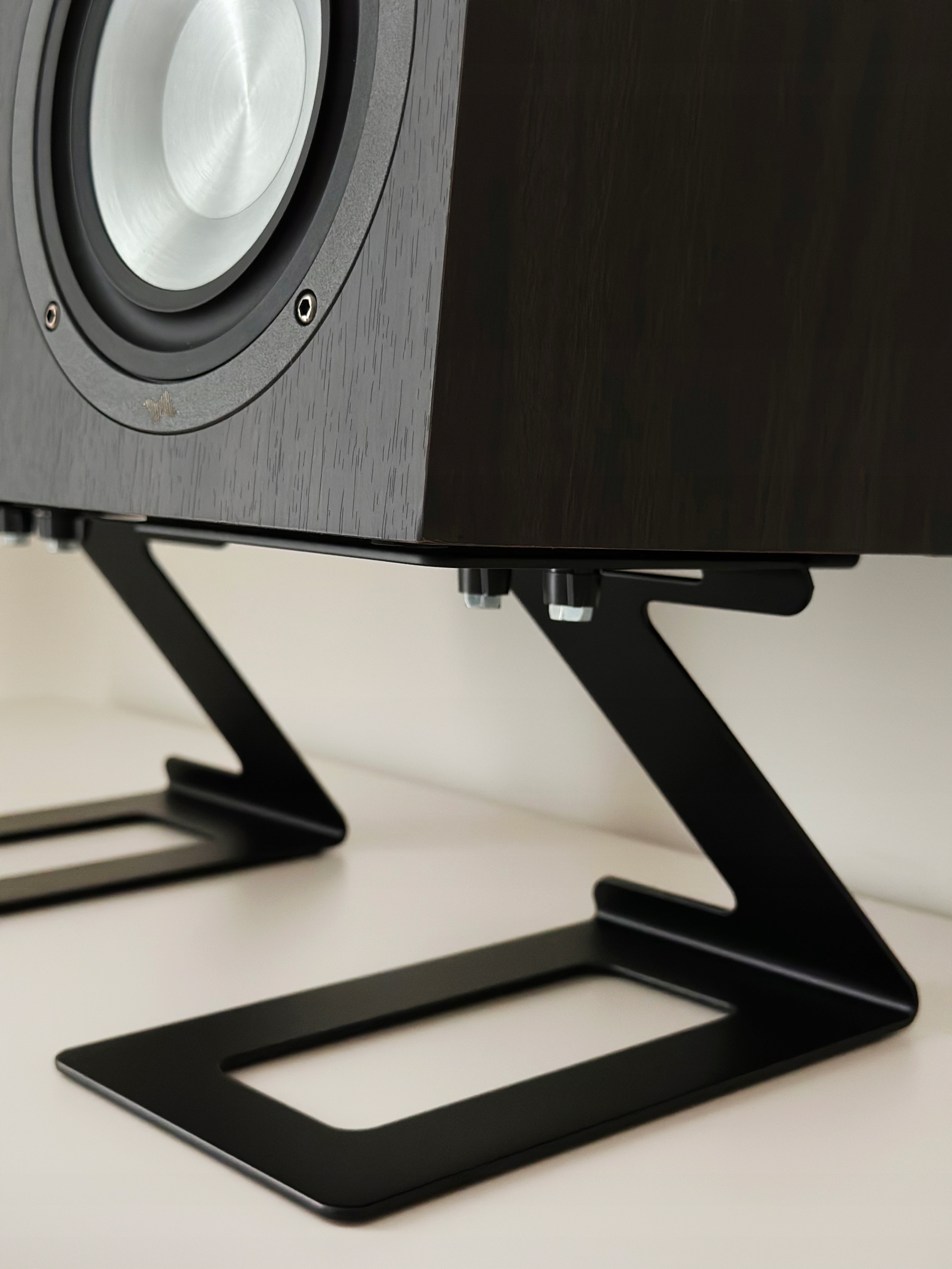 Taga Harmony TSS-30D Black Podstawki głośnikowe Para biurkowe