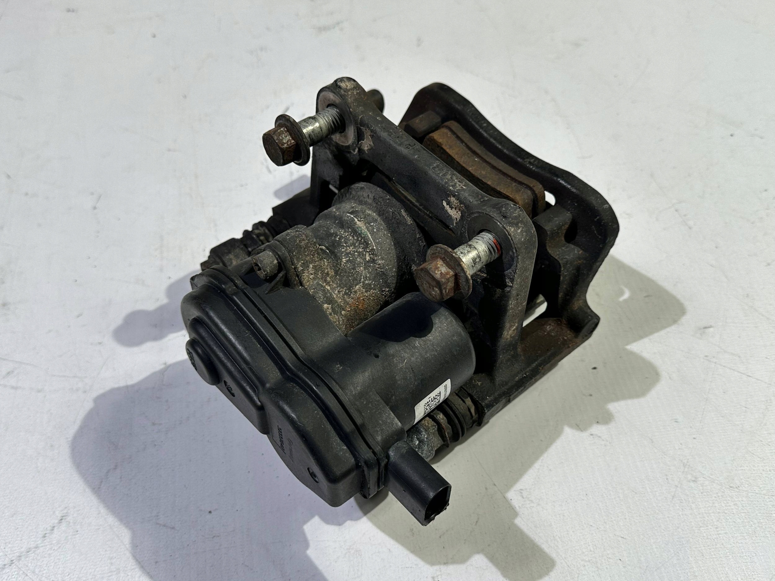 caliper brake rear part rear left Jaguar F-Type 3.0 x152 2013+