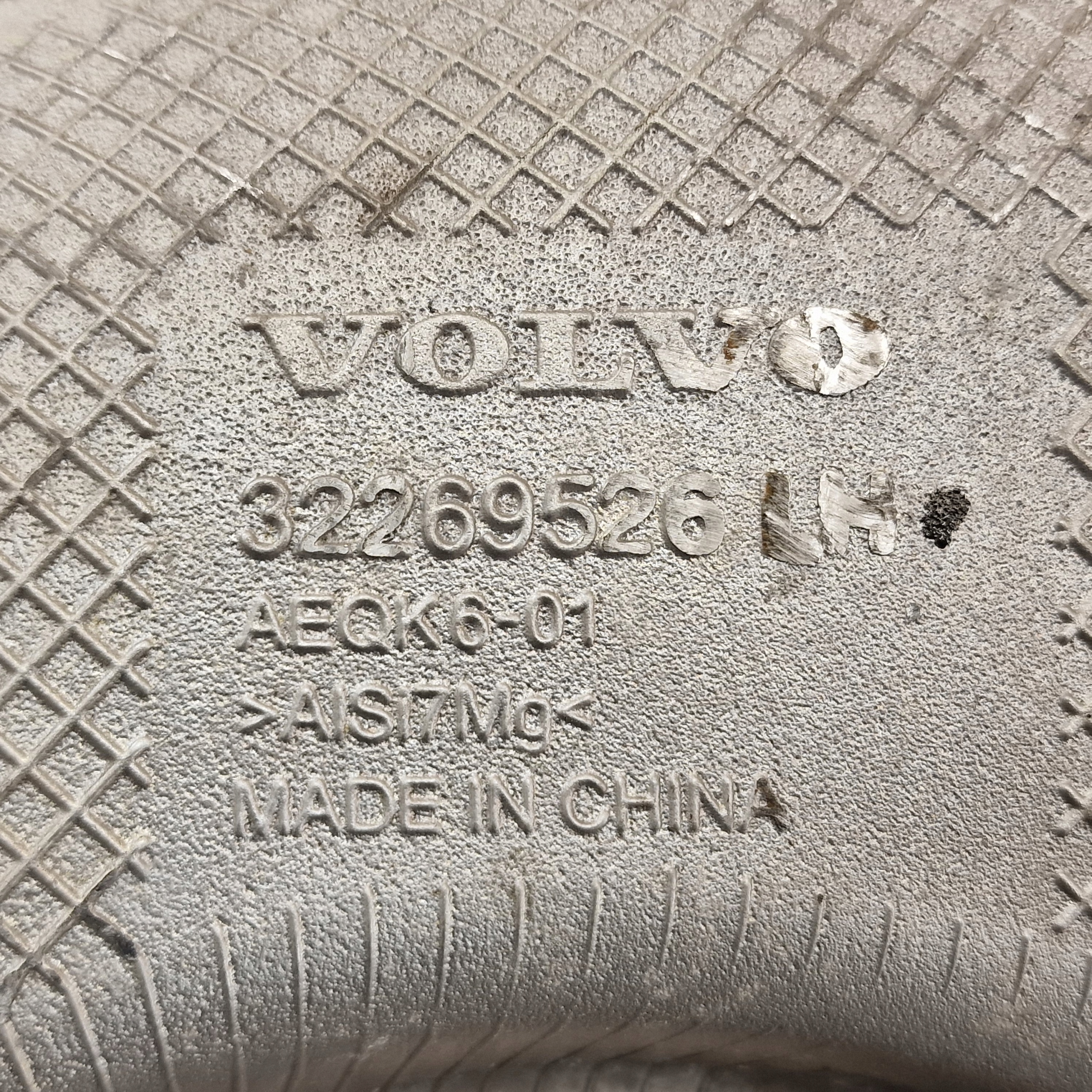 links Querlenker heck VOLVO EX90 ES90 POLESTAR 3