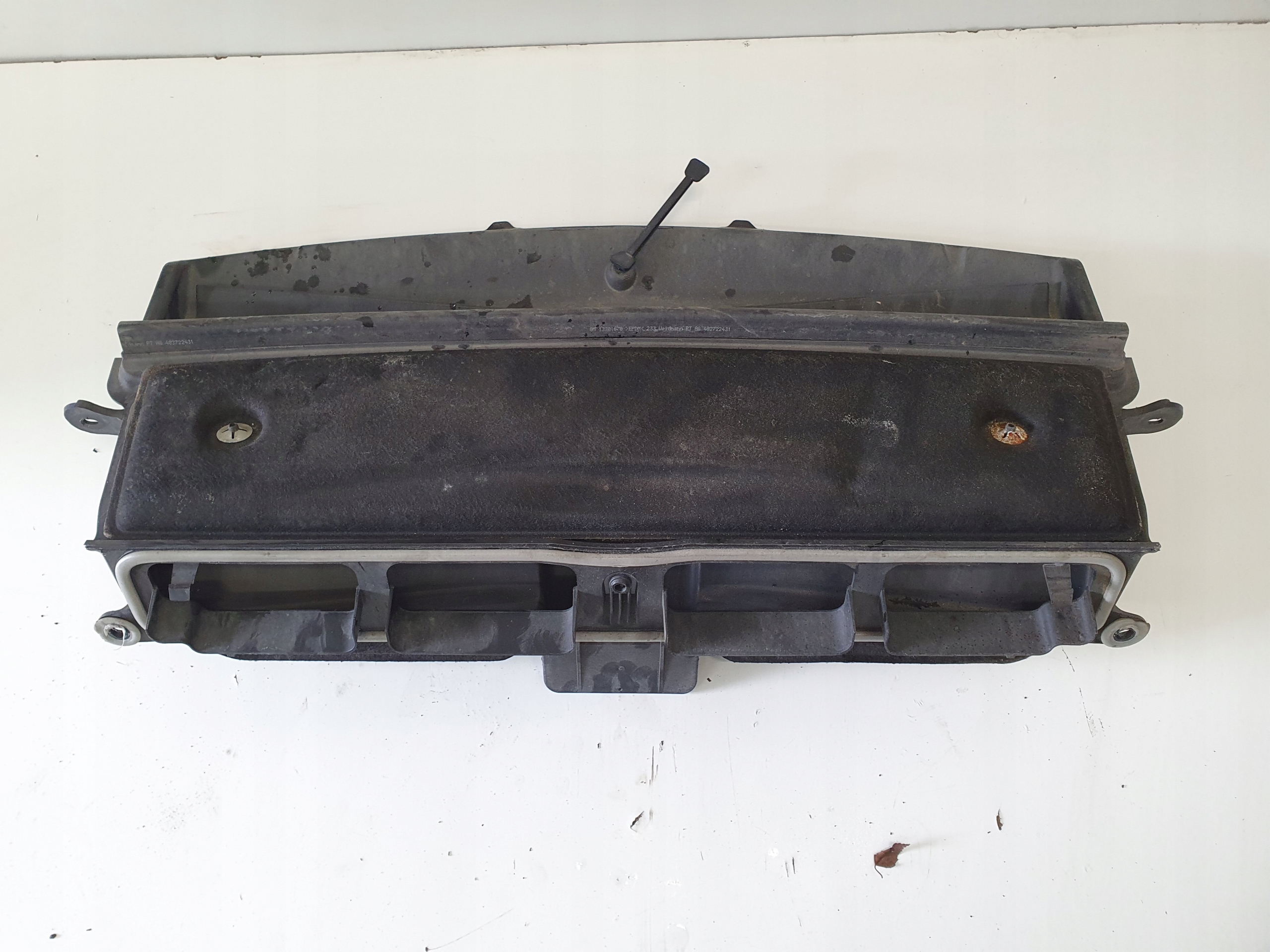 OPEL ZAFIRA C intake air under the window