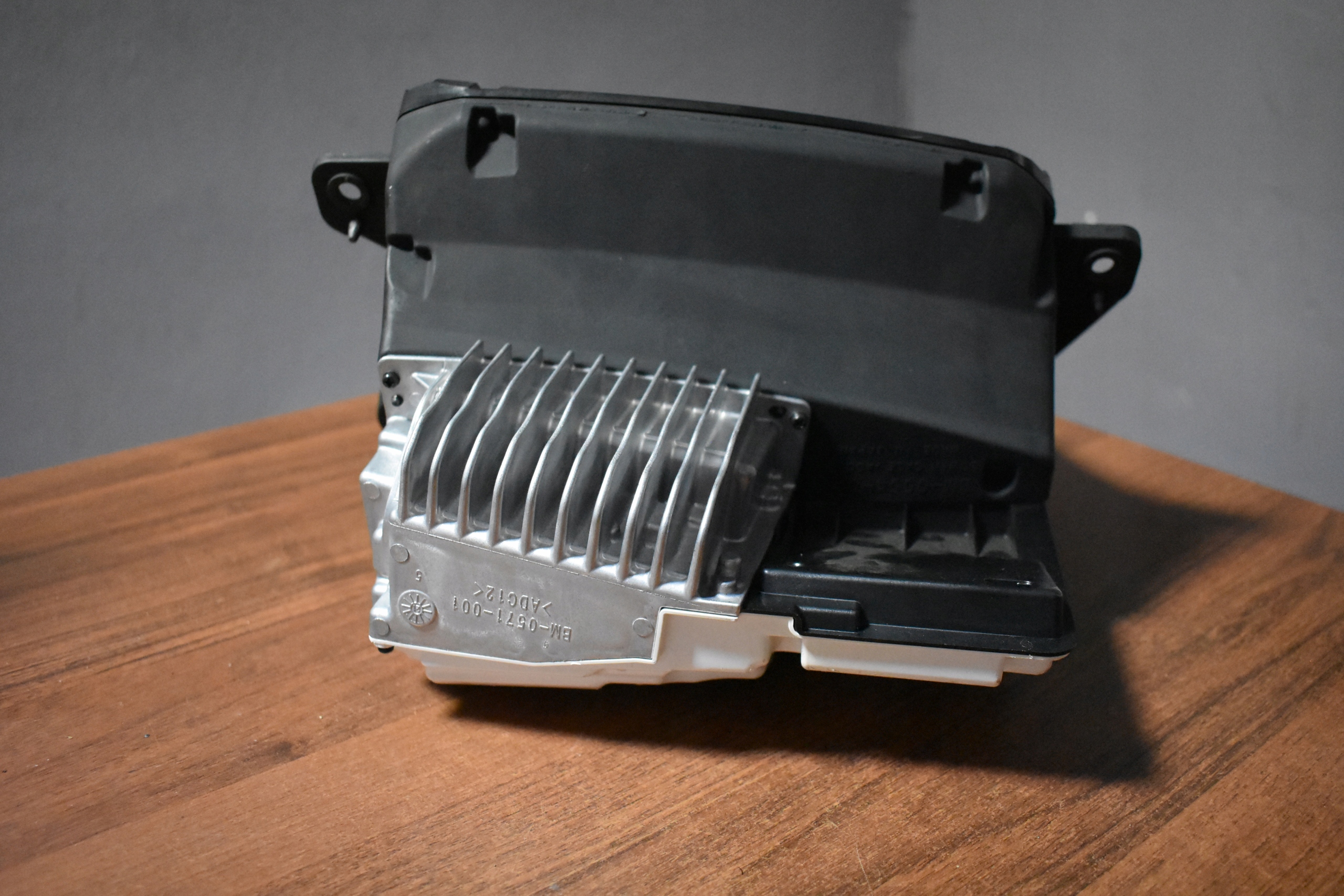 IDEALNY display HEADUP HEAD UP BMW G30 G31 1 9