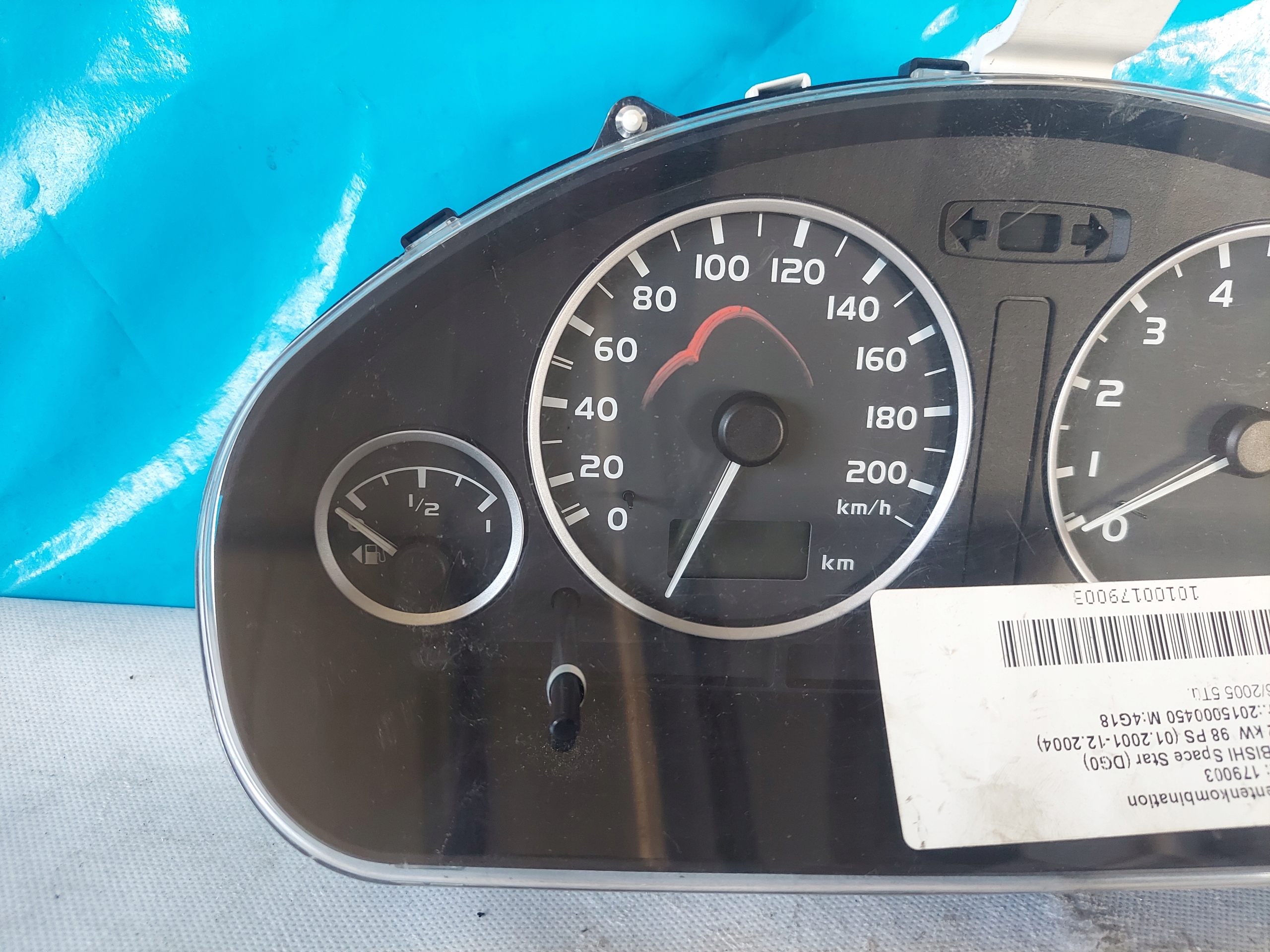 dials clock MITSUBISHI SPACE STAR 1.6 B MR916334