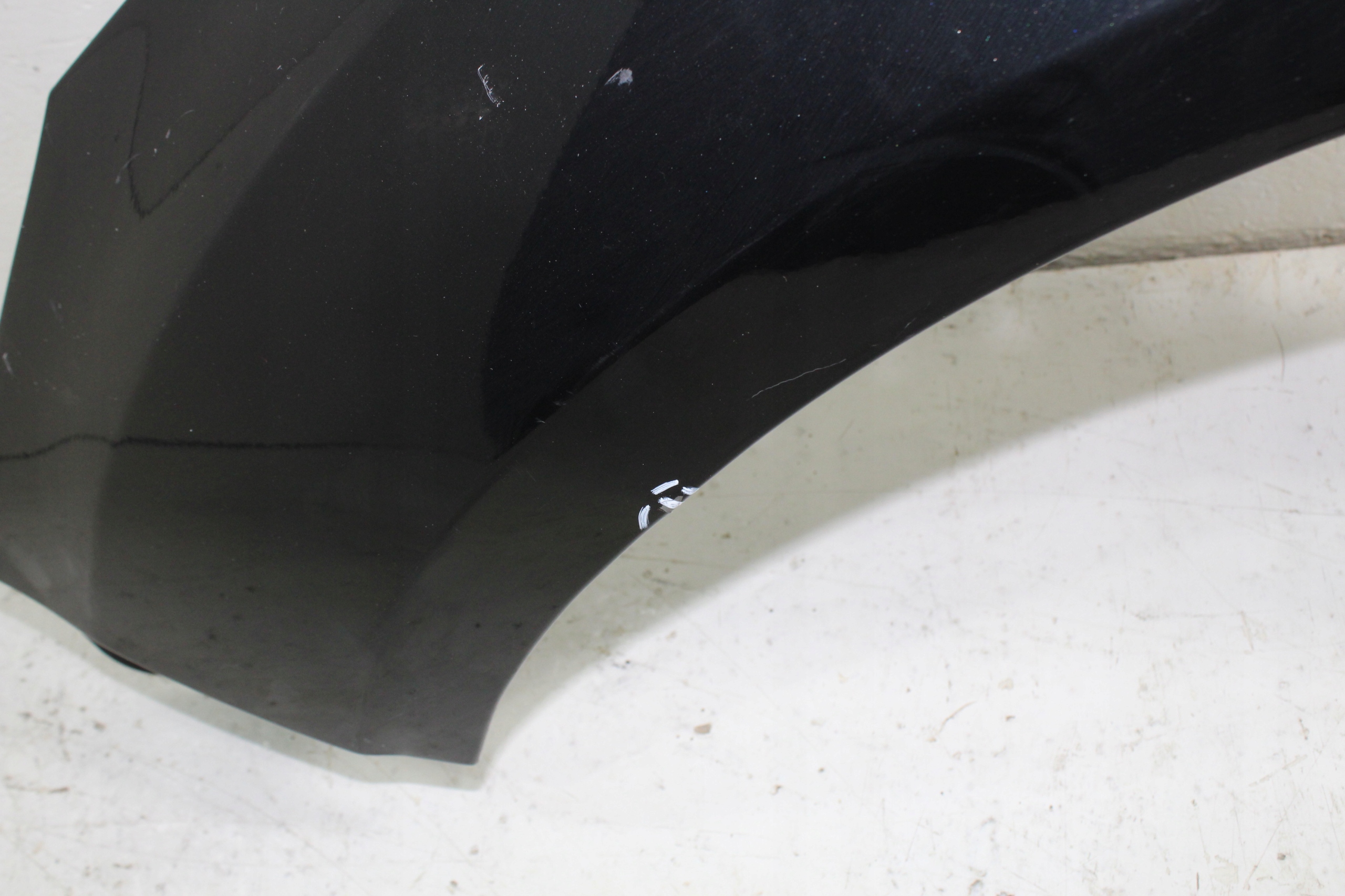 Ford Focus MK3 blatník levý předek přední