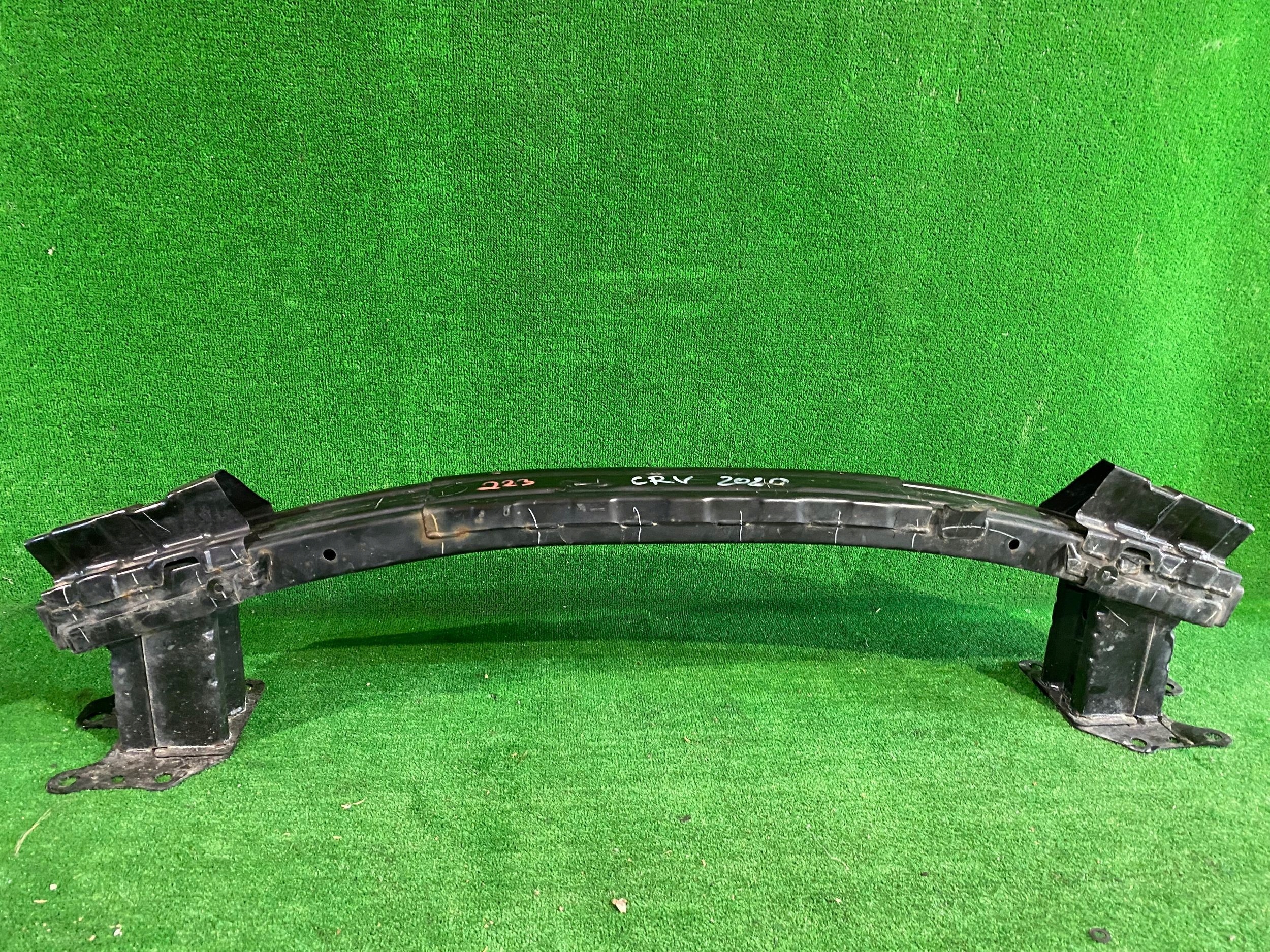 bumper support of the front front HONDA CR-V V 18