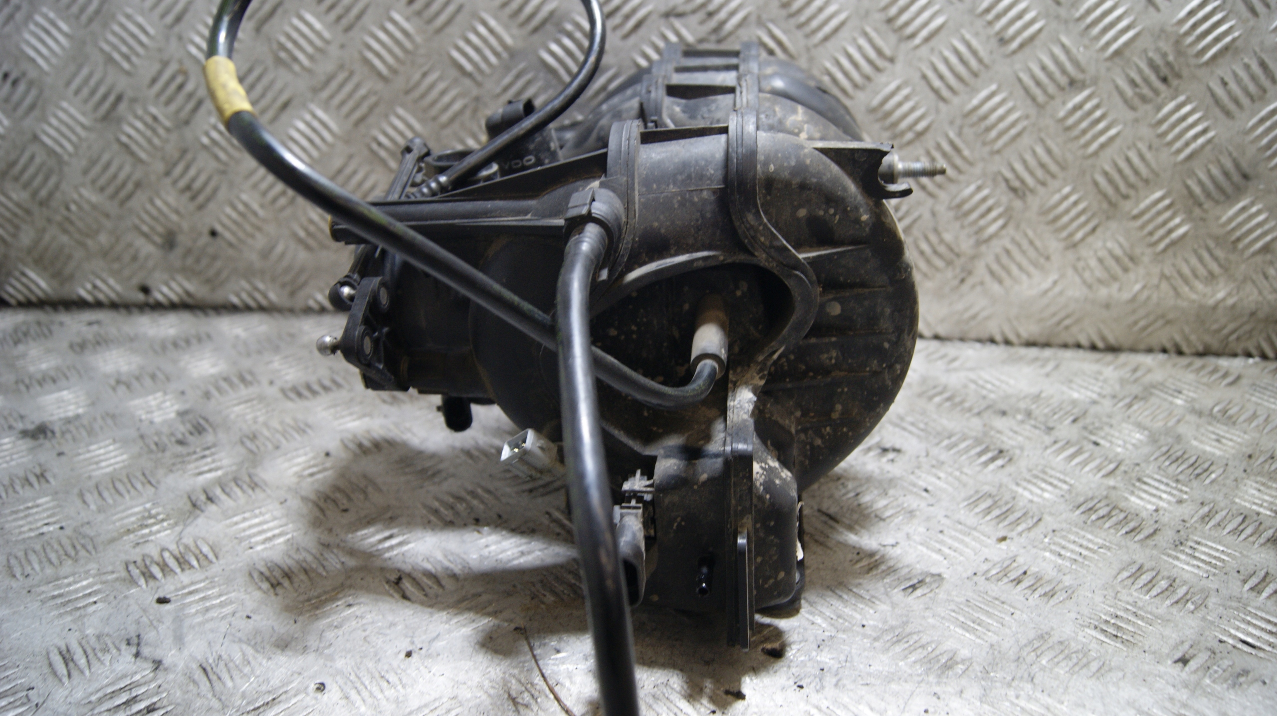 intake manifold DACIA SANDERO 7700273860