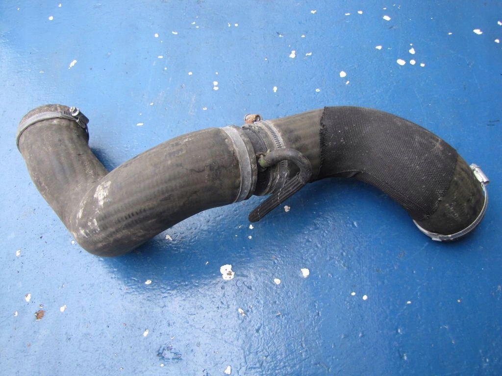 VOLVO S80 V70 XC70 2.4 D5 - Schlauch intercooler