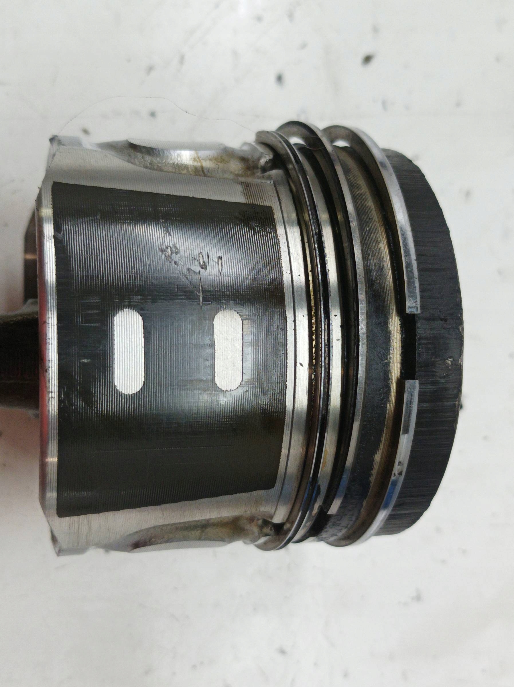 Piston Bielle 1.6 HDI Peugeot Partner II (2008- )