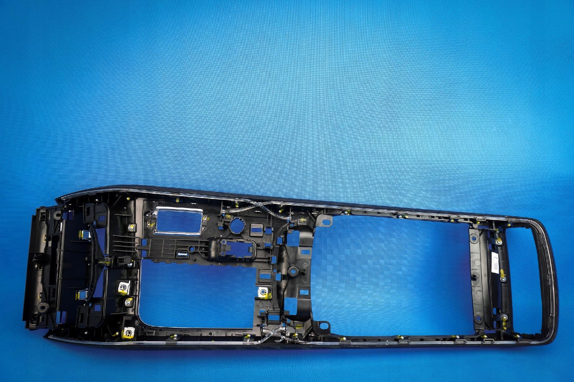 Tunel mitte dekor LED Audi A8 4H1863240AD GQ2