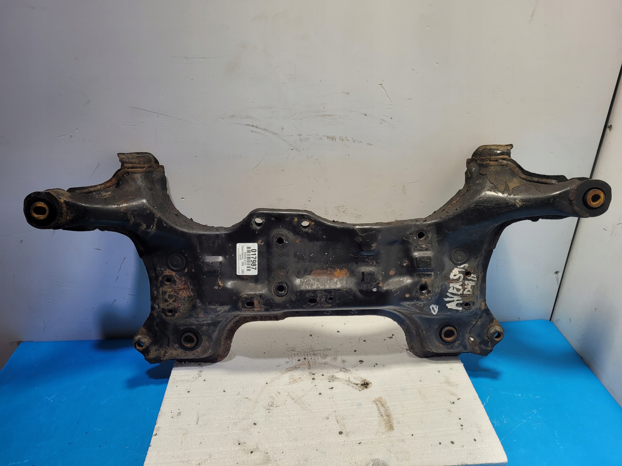 Люлька санки TOYOTA AVENSIS T22 2.0 D4D