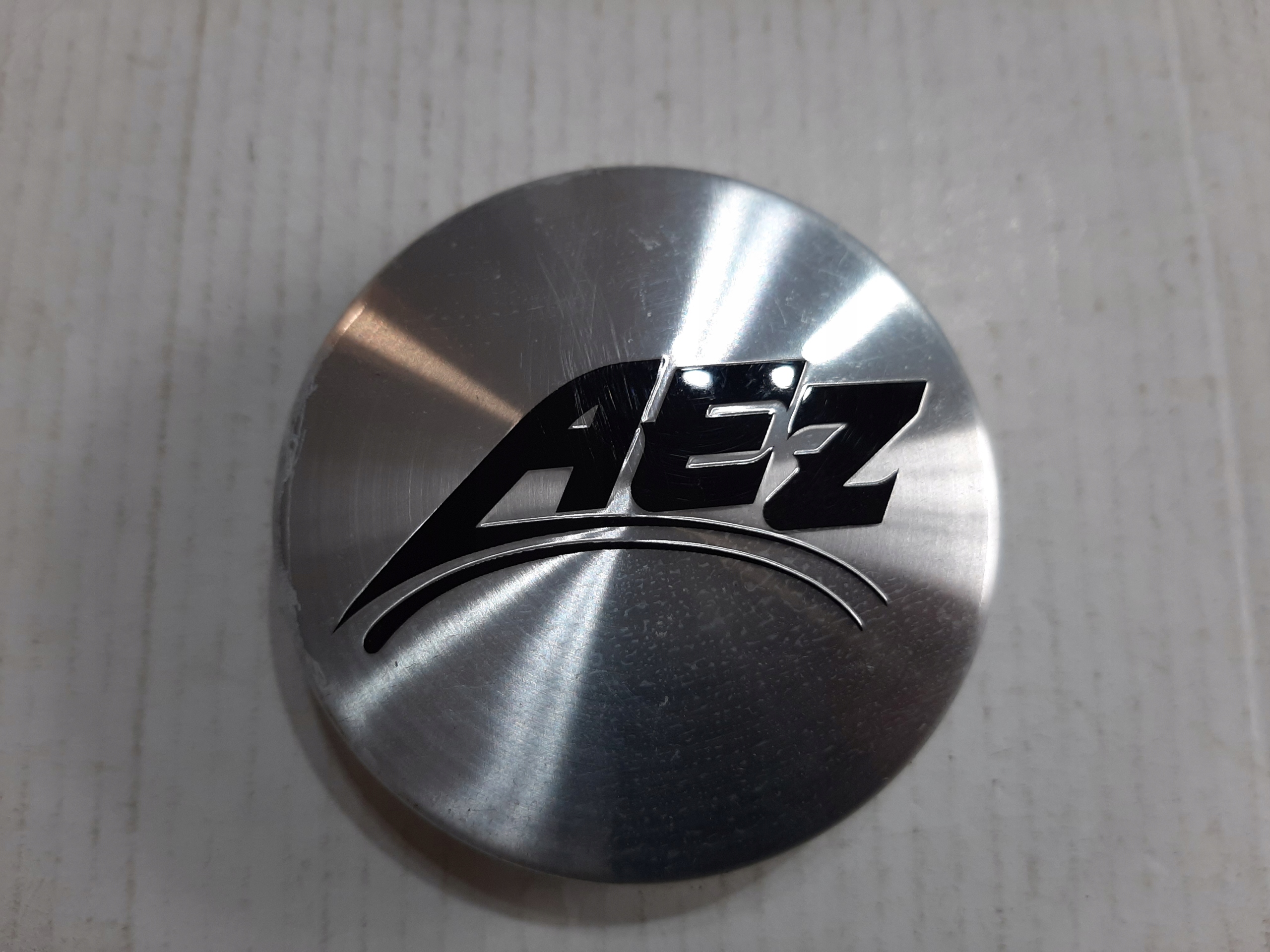 КРЫШКИ КРЫШЕК КОЛПАЧКИ КОЛПАЧОК AEZ