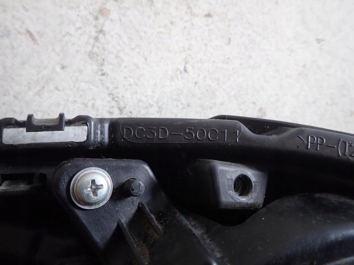 Nebelscheinwerfer rechts MAZDA 2 2014- DC3D-50C11
