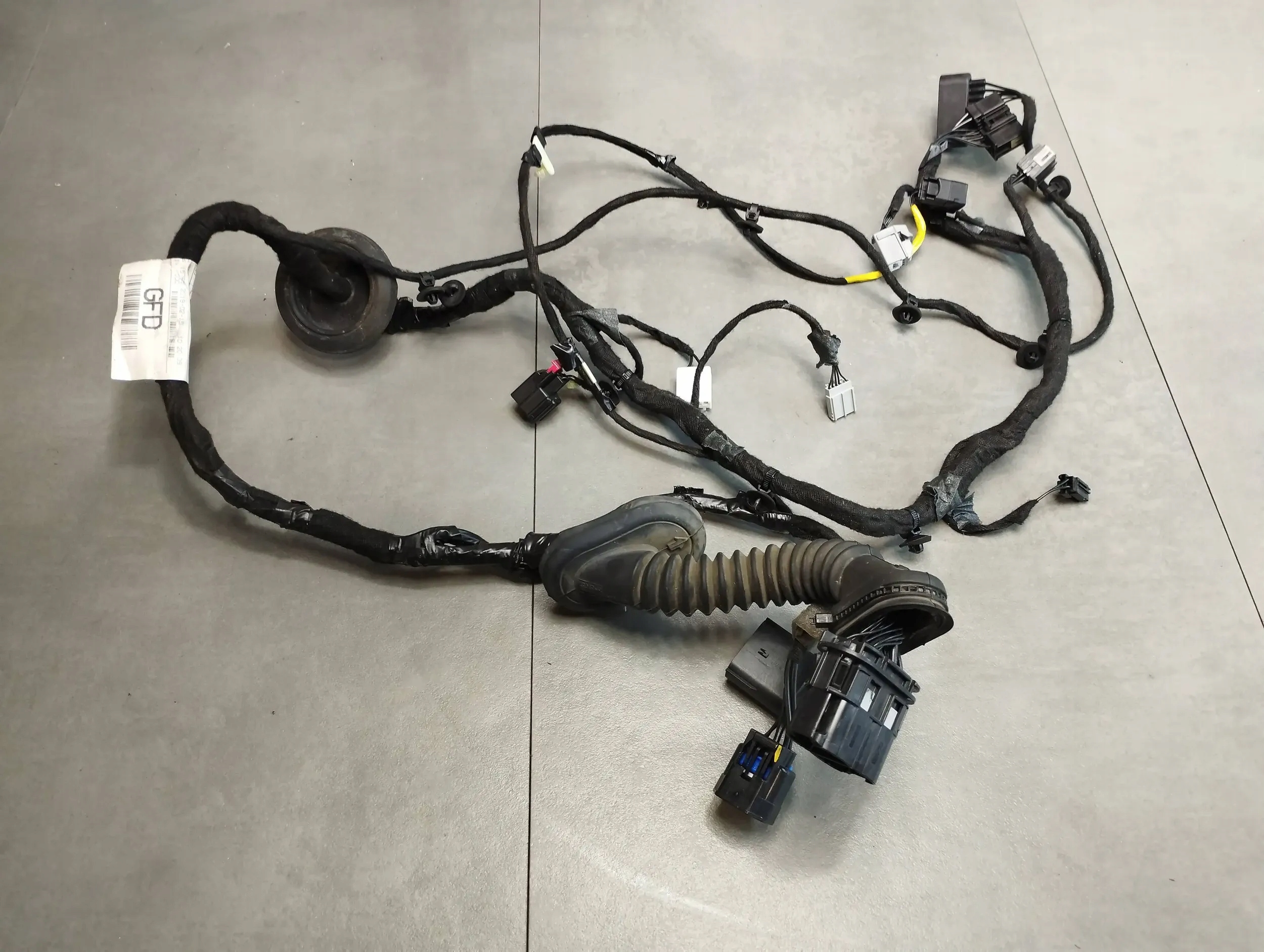 Ford Mondeo MK5 bundle door right front KG9T-14630