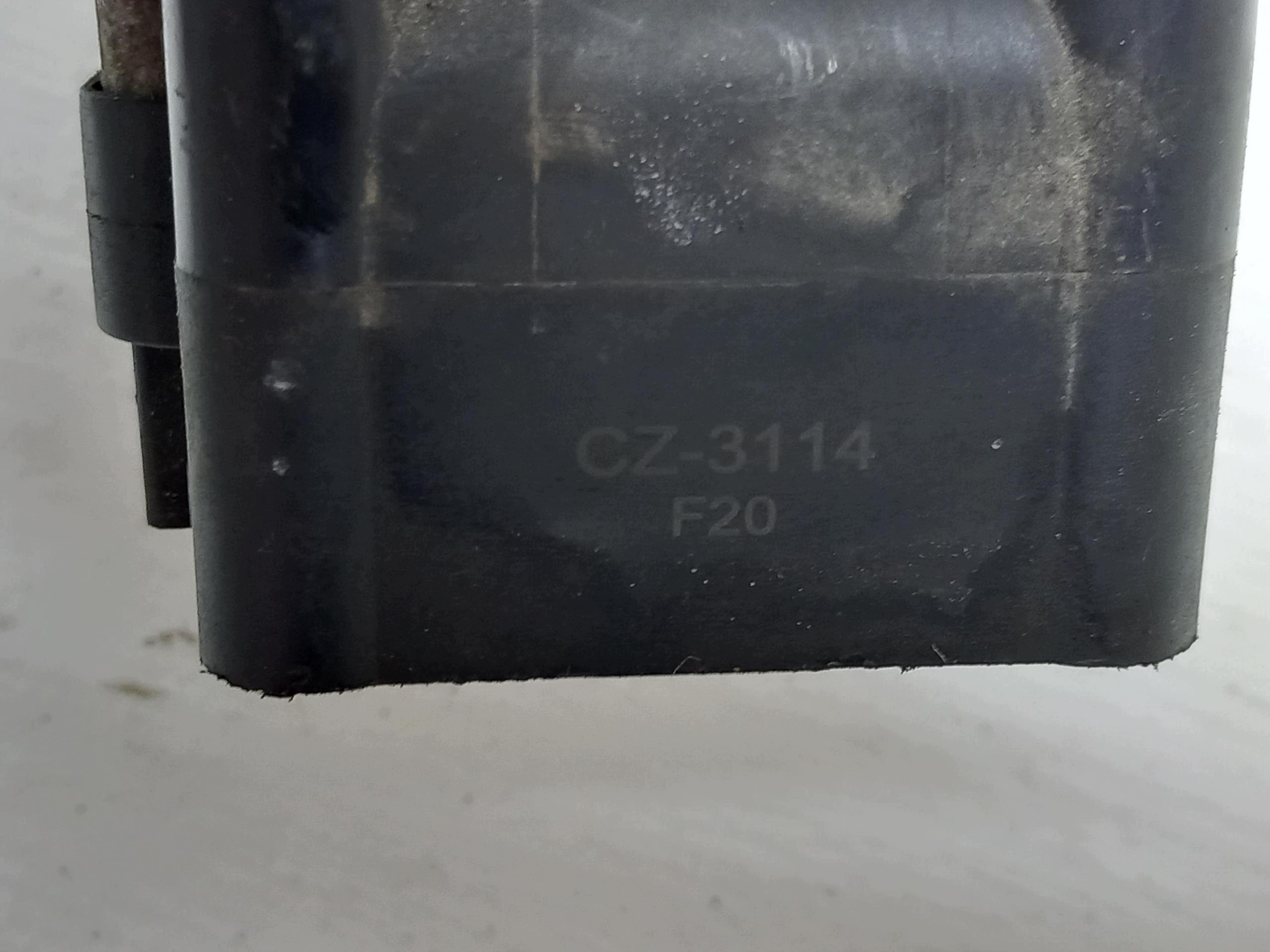 AUDI A4 B5 VW PASSAT B5 1.6 8V coil ignition module CZ-3114 OEM