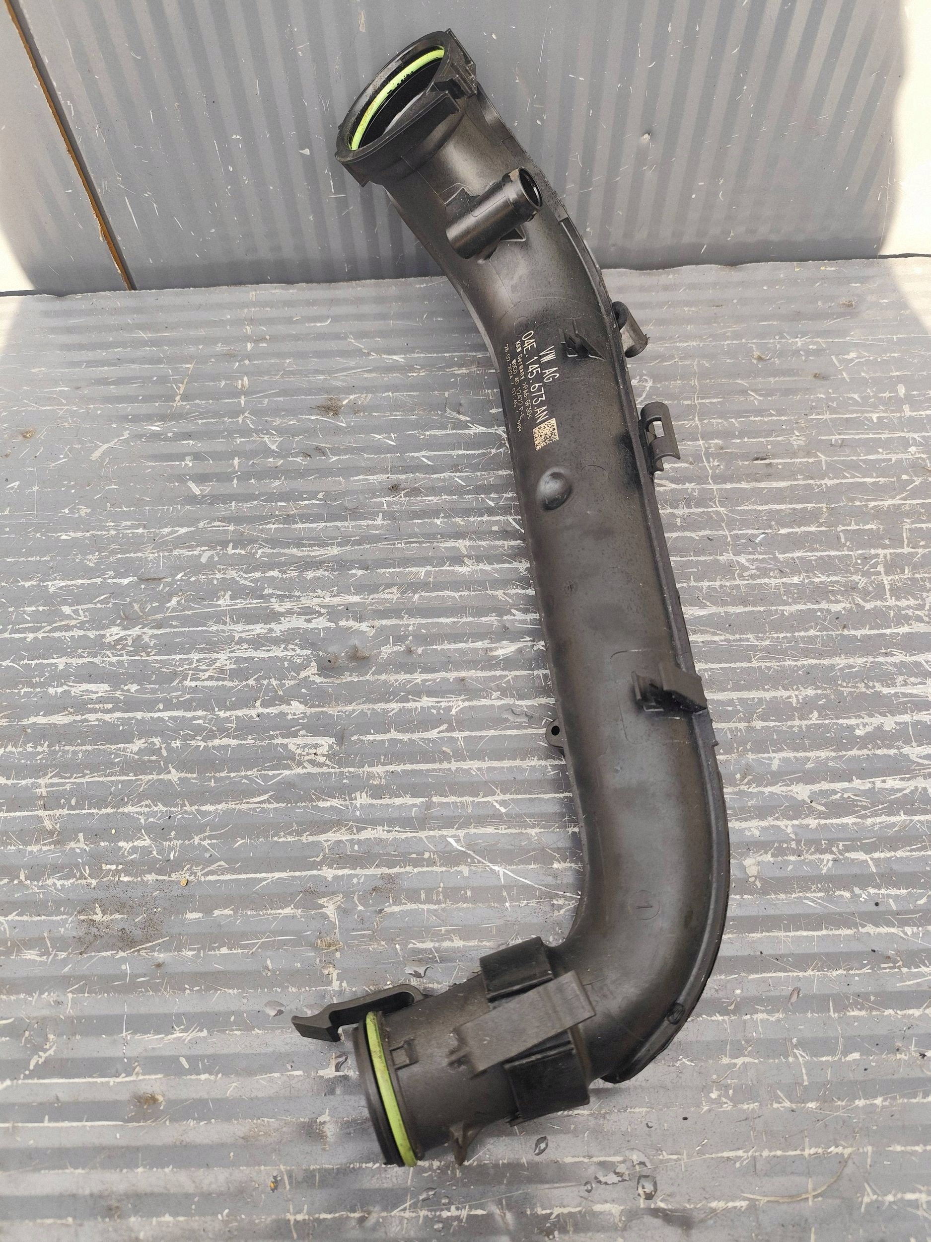 CUPRA FORMENTOR cijev zračni 04E145673AN